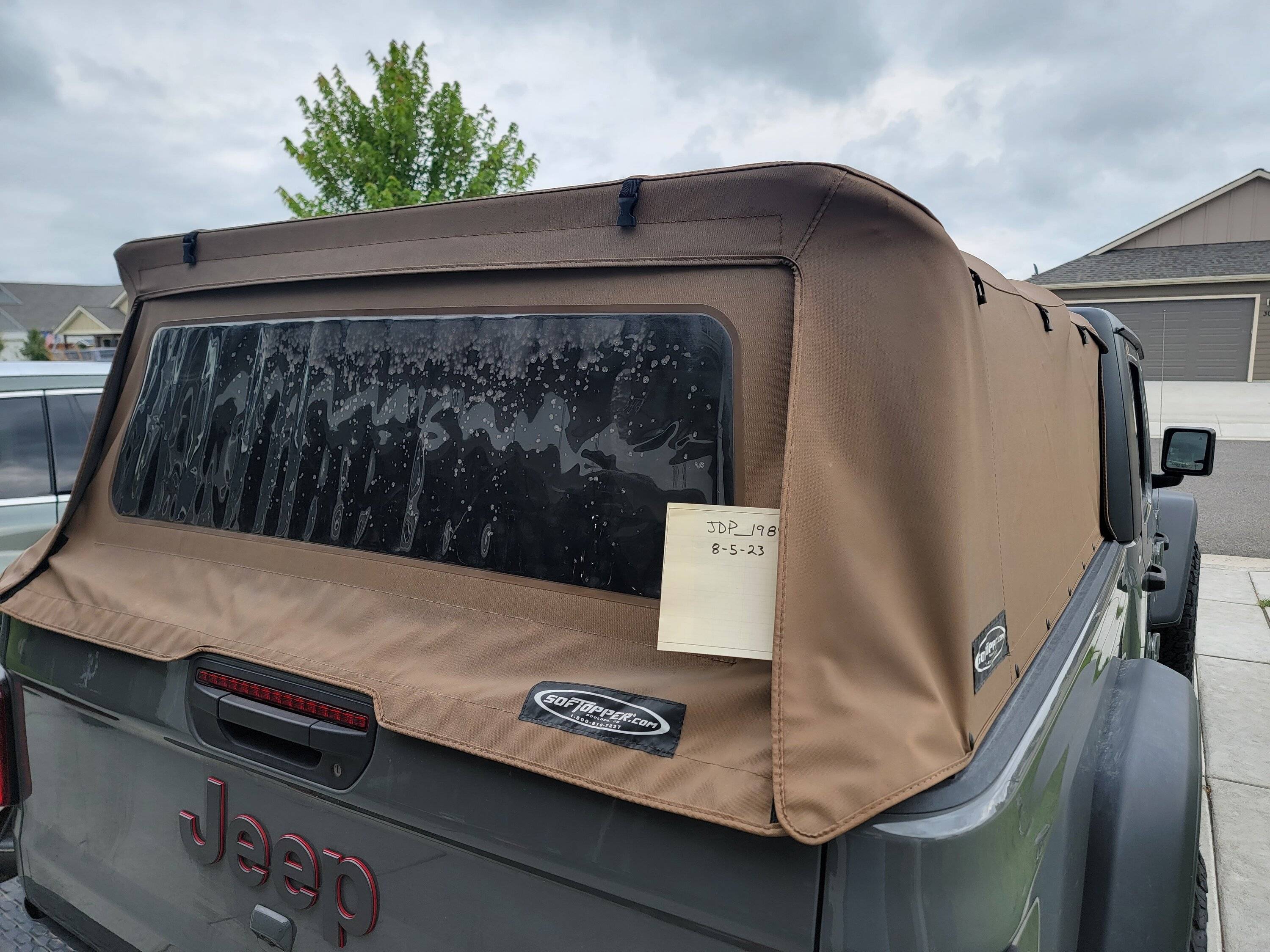Jeep Gladiator Tan Softopper 20230805_112344