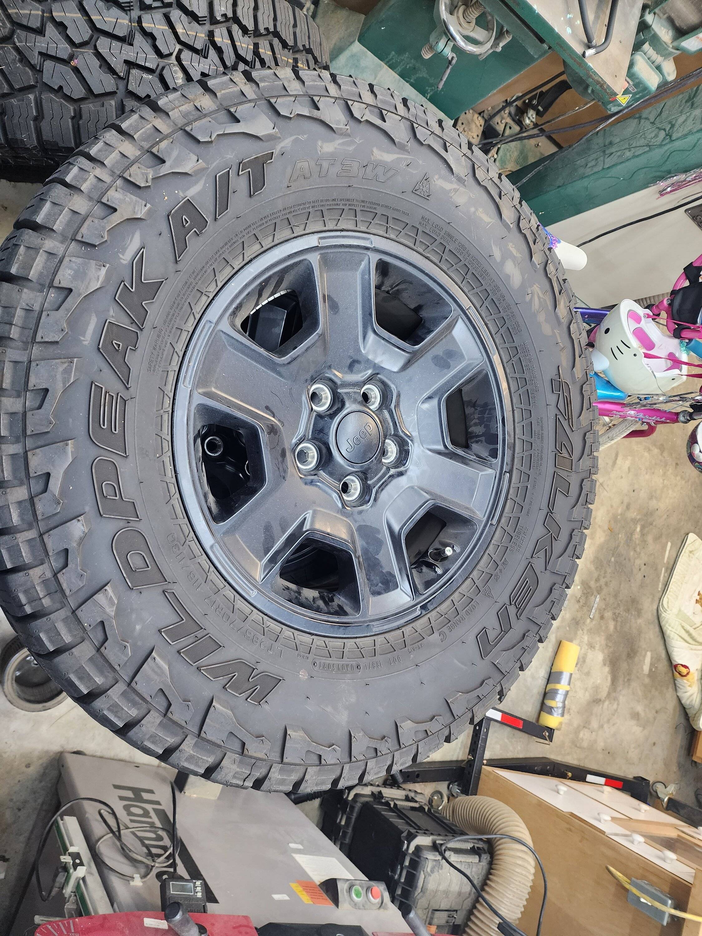 Jeep Gladiator Mojave Takeoffs 20230805_123124