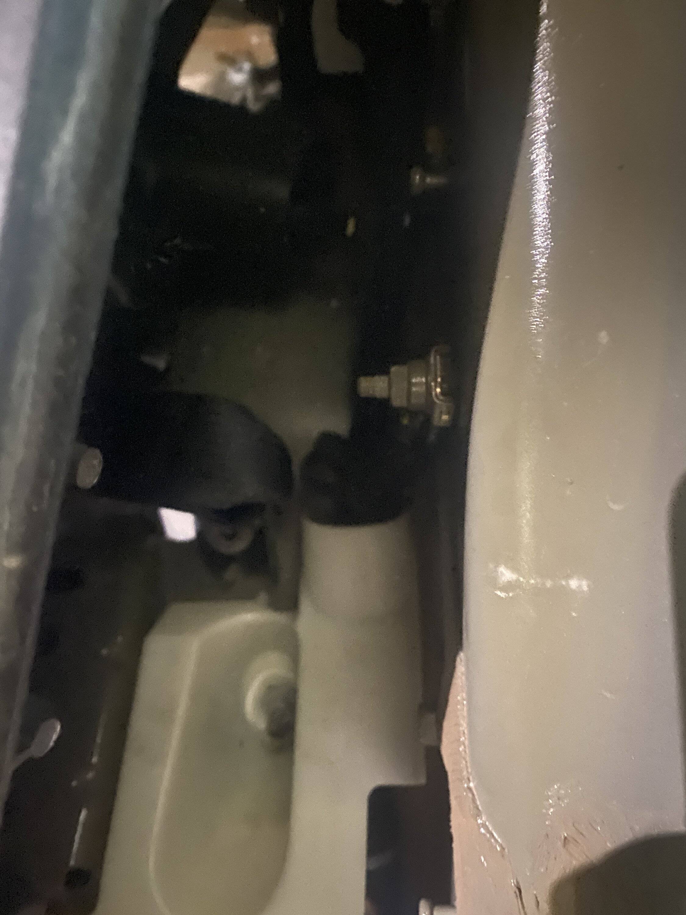 Jeep Gladiator Is this a ground point and how do I use it? IMG_6717.JPG