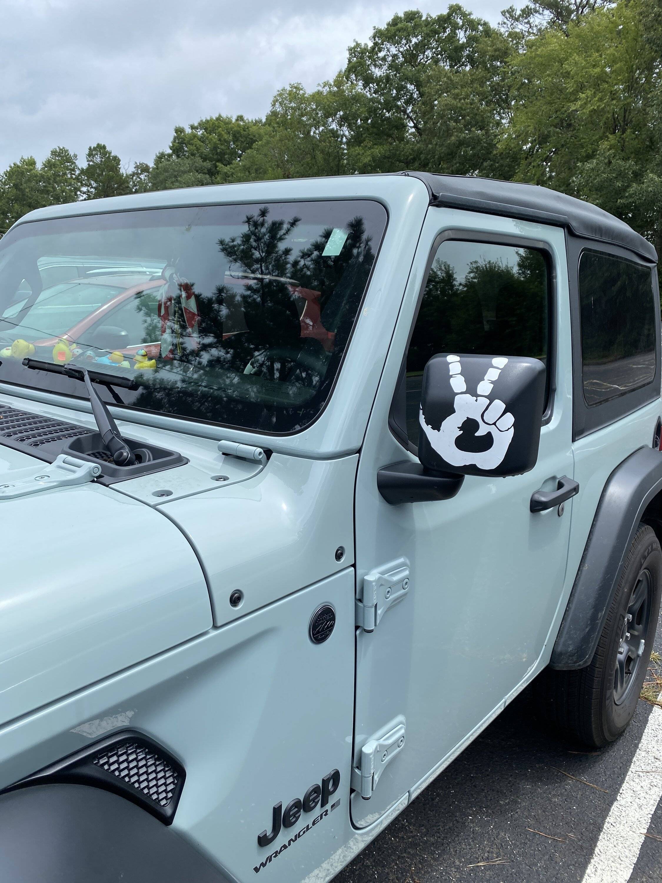 Jeep Gladiator What is an unpopular opinion you have in the Jeep community? IMG_4304