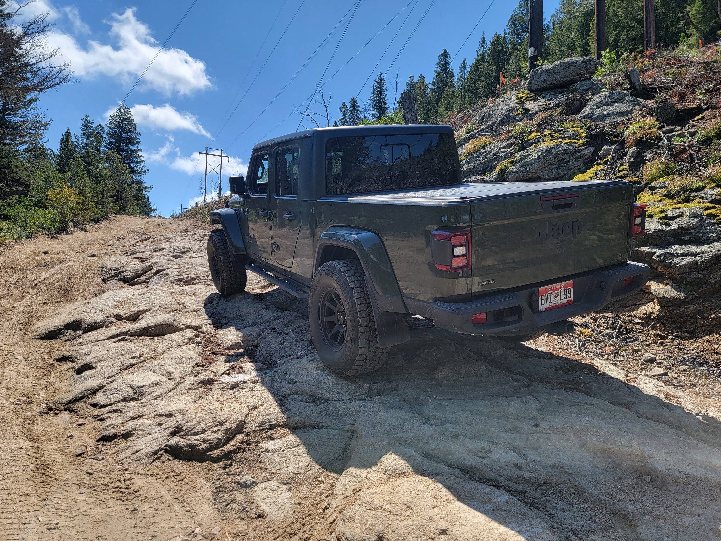 Jeep Gladiator Sports S no max tow 305s 20230708_105122