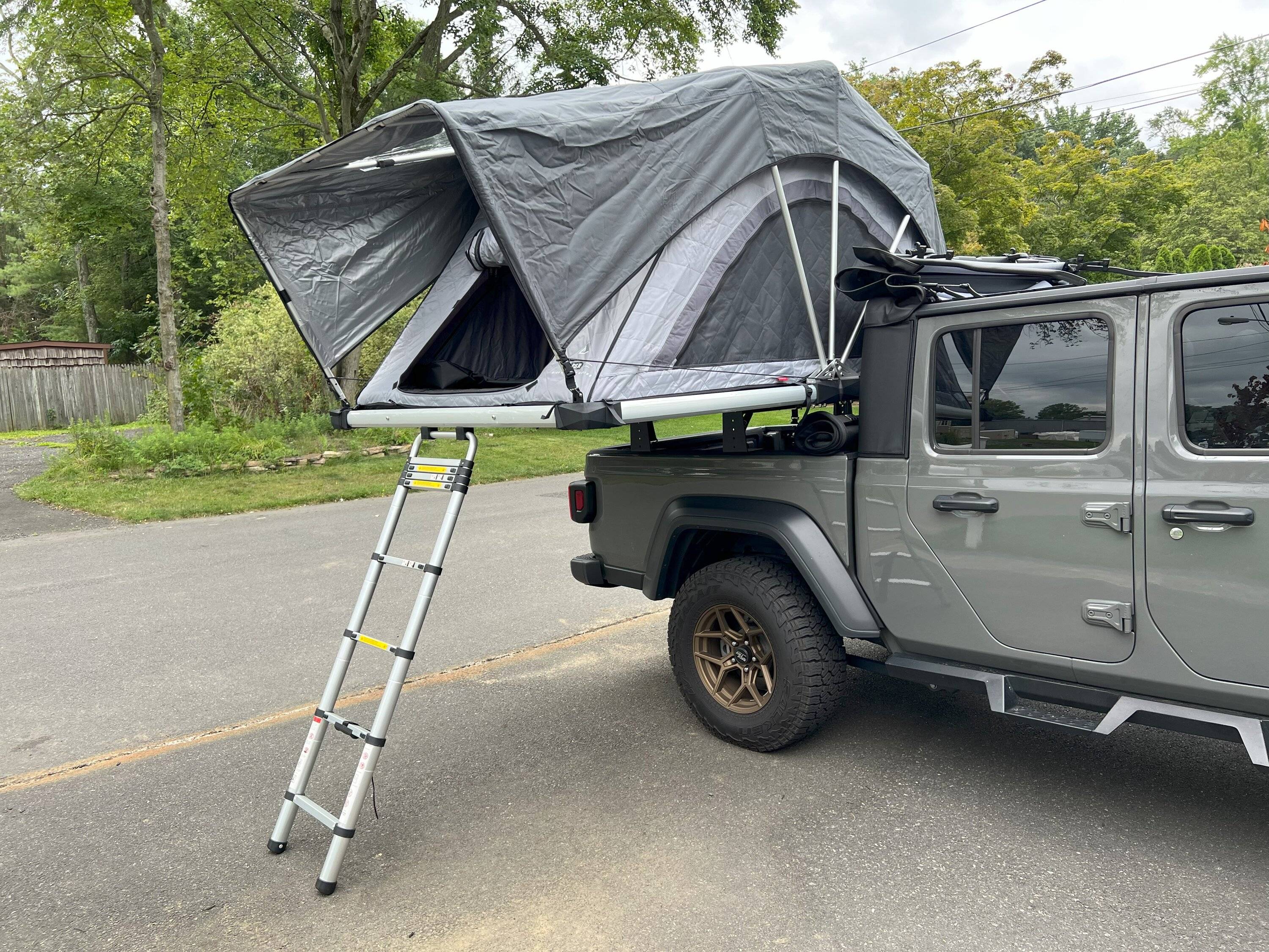 Jeep Gladiator 2022 Sting Gray Gladiator Sport Build IMG_2344