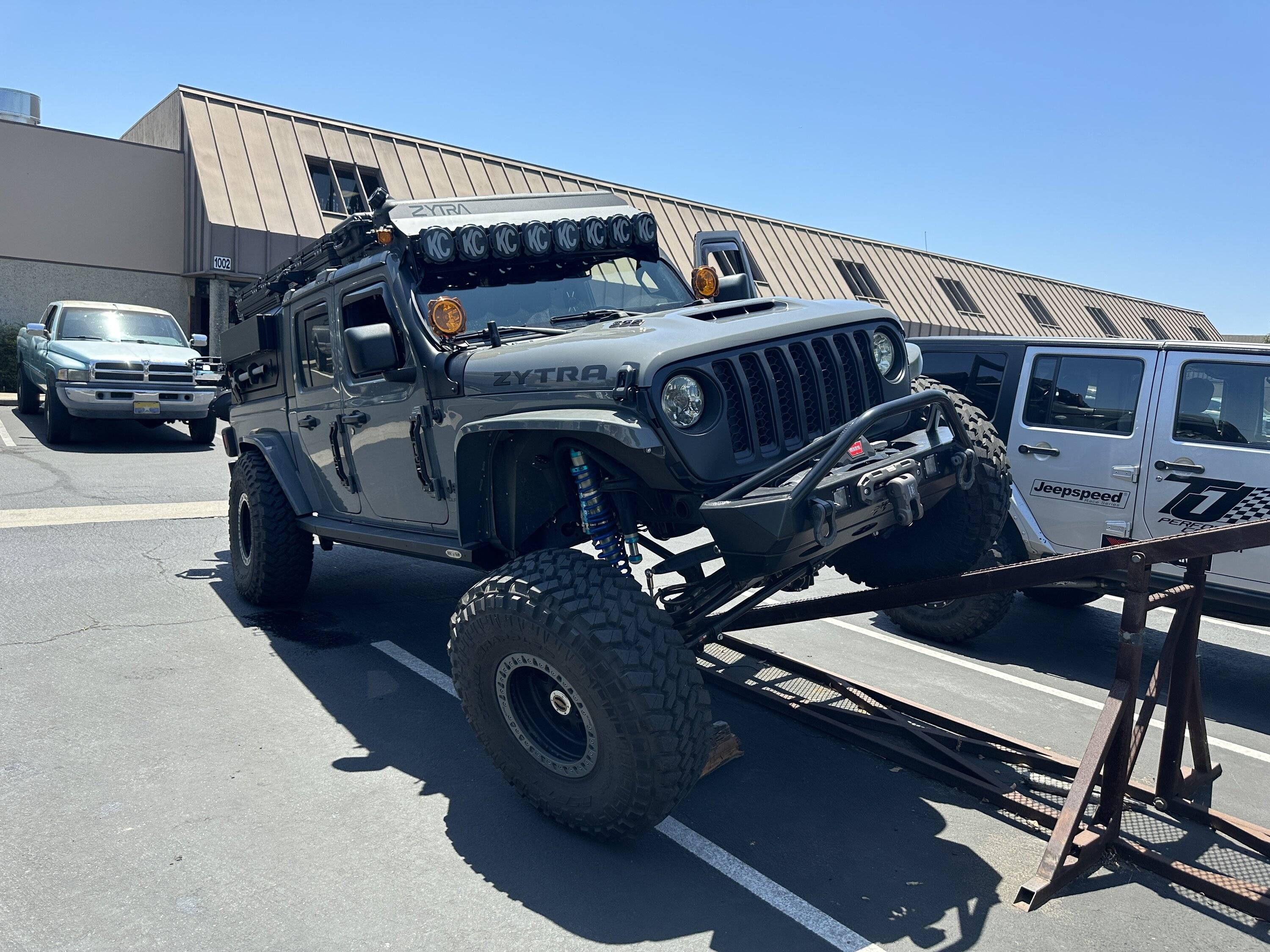 Jeep Gladiator [SOLD] Rebeloffroad Recon 4.5" Overland Stage 2 Complete Coilover Kit IMG_6221.JPG