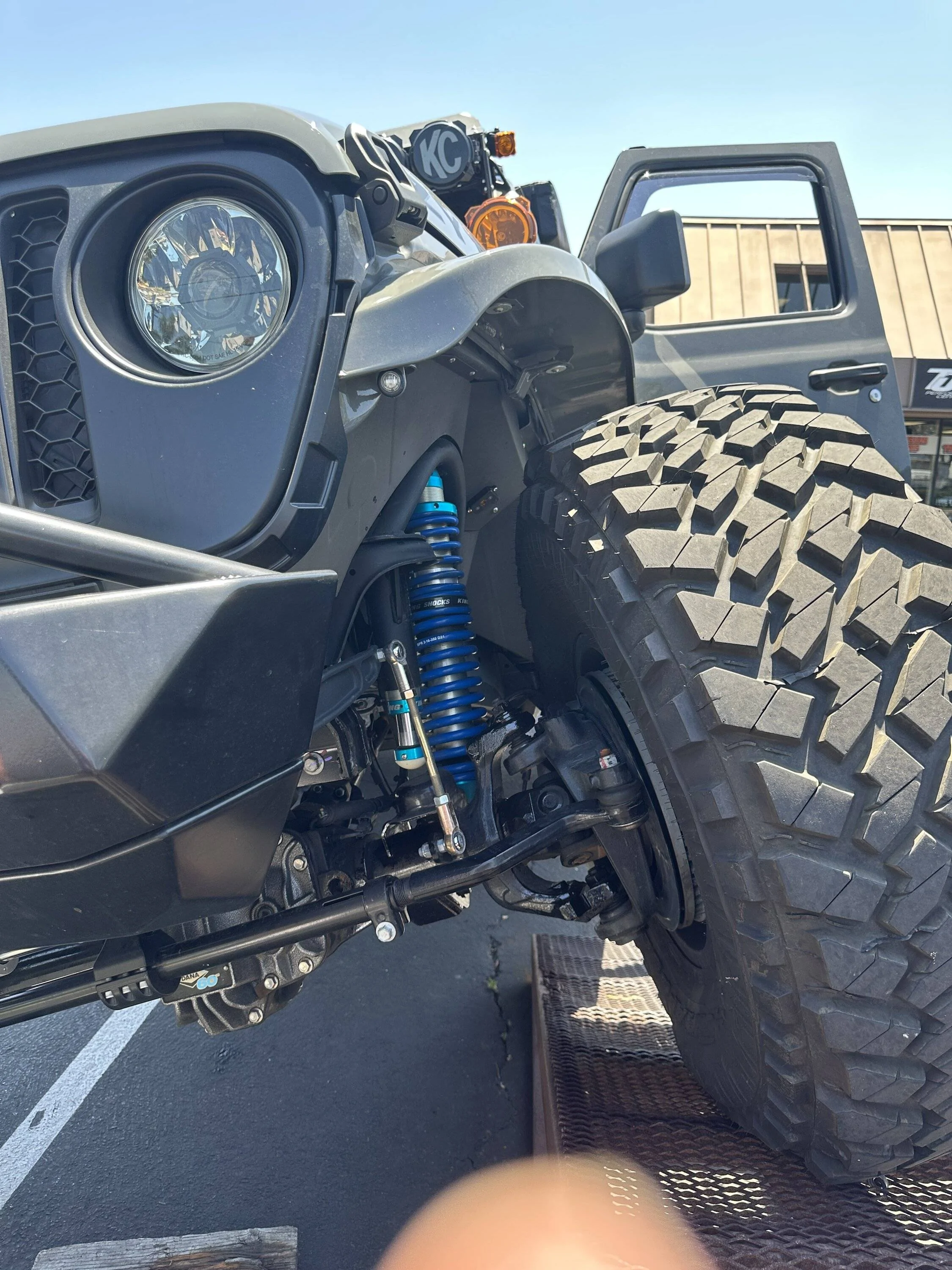 Jeep Gladiator [SOLD] Rebeloffroad Recon 4.5" Overland Stage 2 Complete Coilover Kit IMG_6222