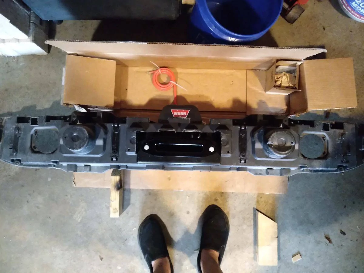 Jeep Gladiator Another winch in a plastic bumper. 20230811_193816
