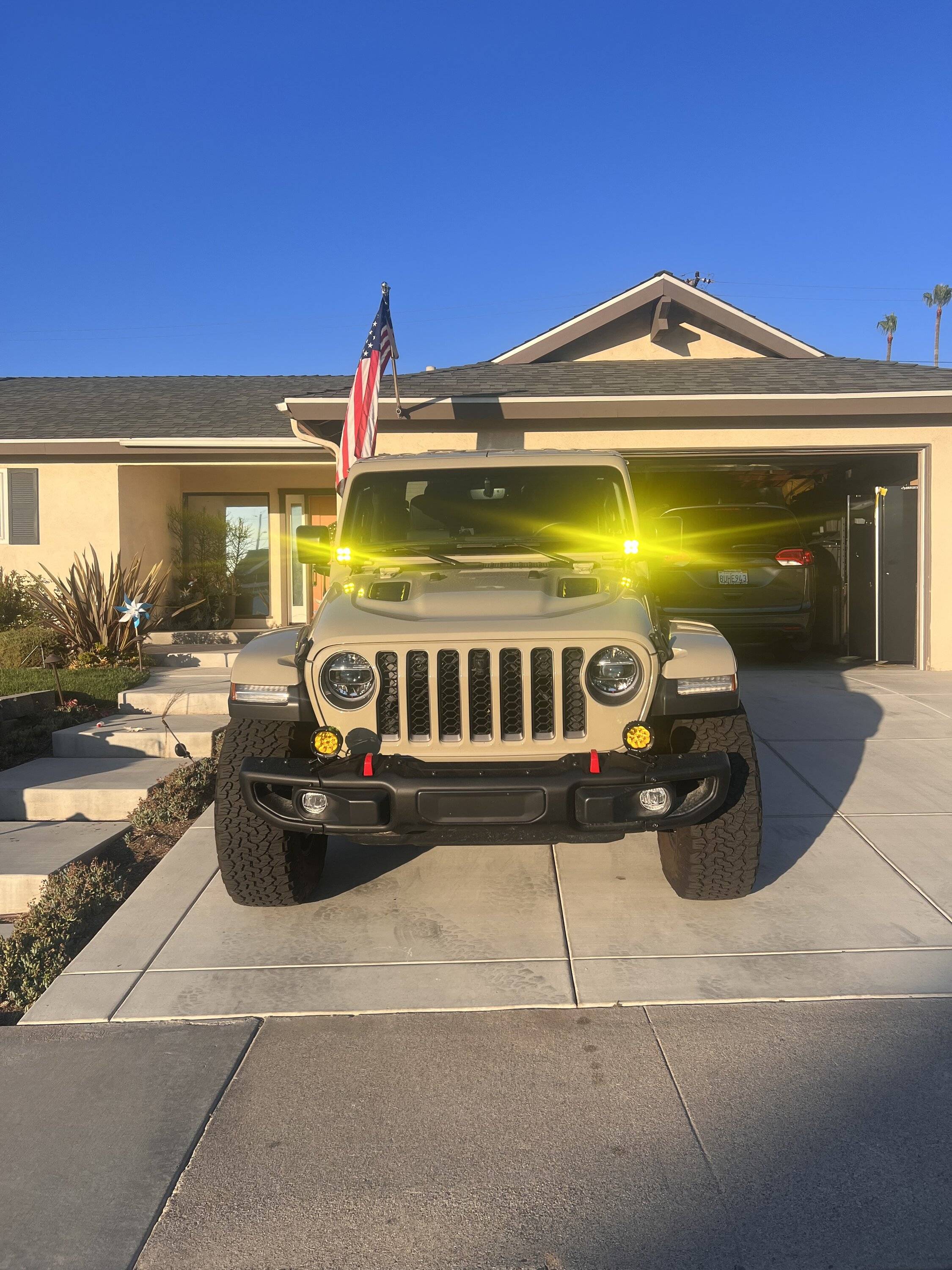 Jeep Gladiator Question on Lighting Install, Auxbeam 4 Inch Flood Lights IMG_6718