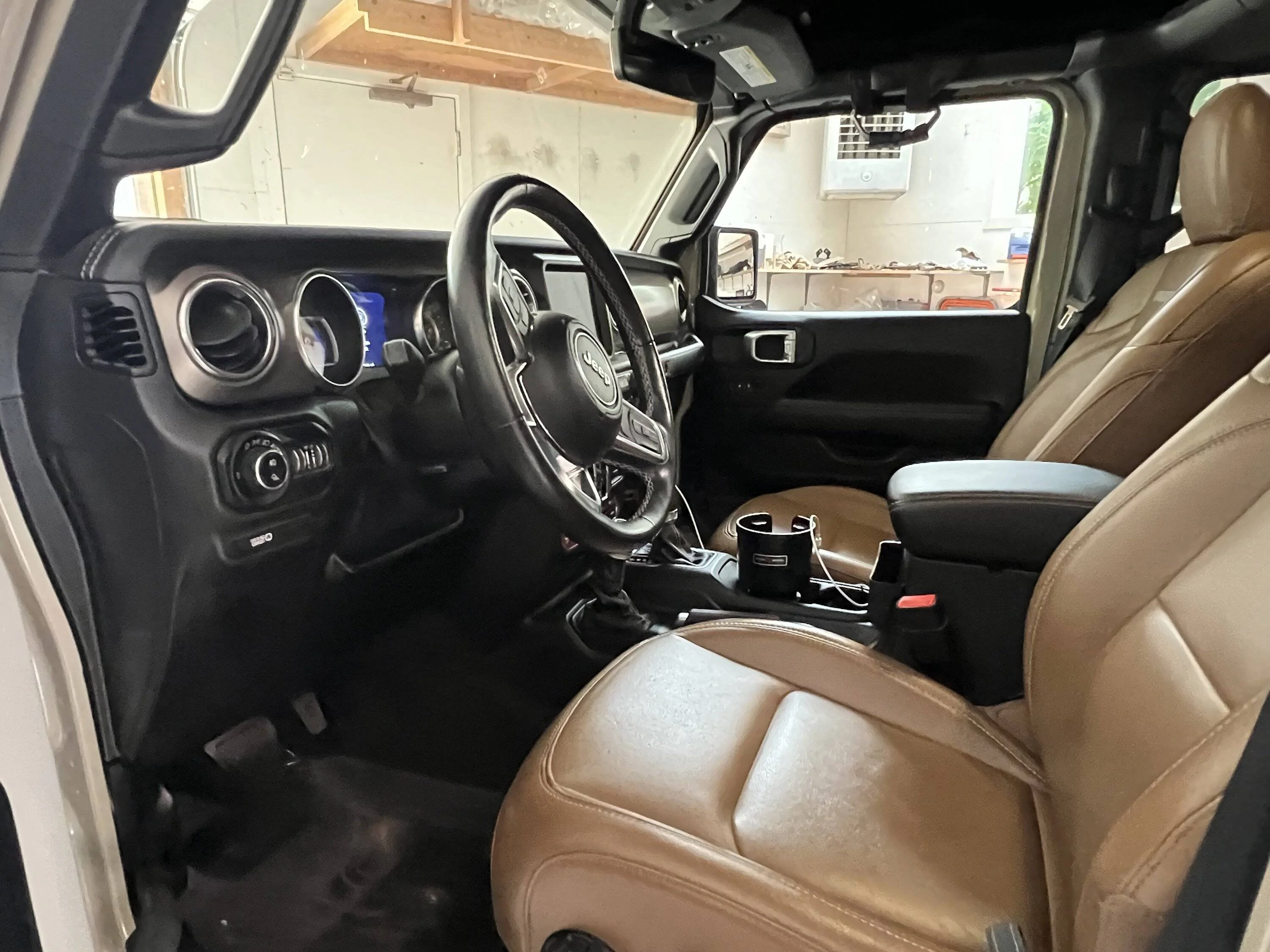Jeep Gladiator 2020 JT Rubicon Gobi. Fully built IMG_5147
