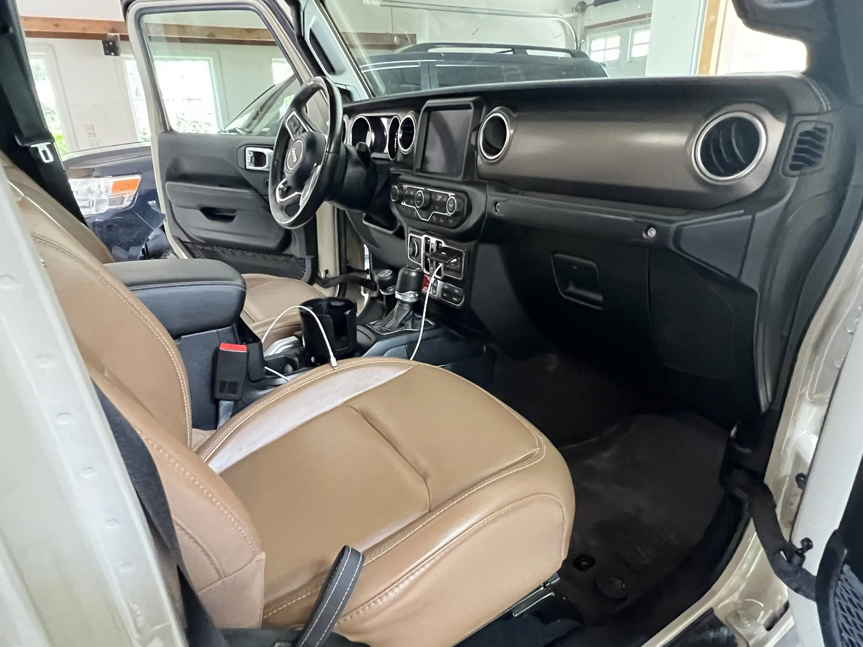 Jeep Gladiator 2020 JT Rubicon Gobi. Fully built IMG_5148