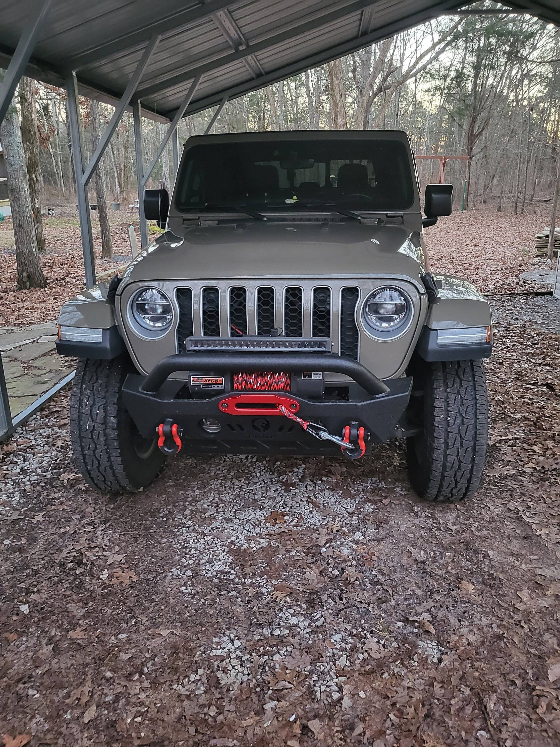 Jeep Gladiator Thoughts on bumper widths? 20220122_171213