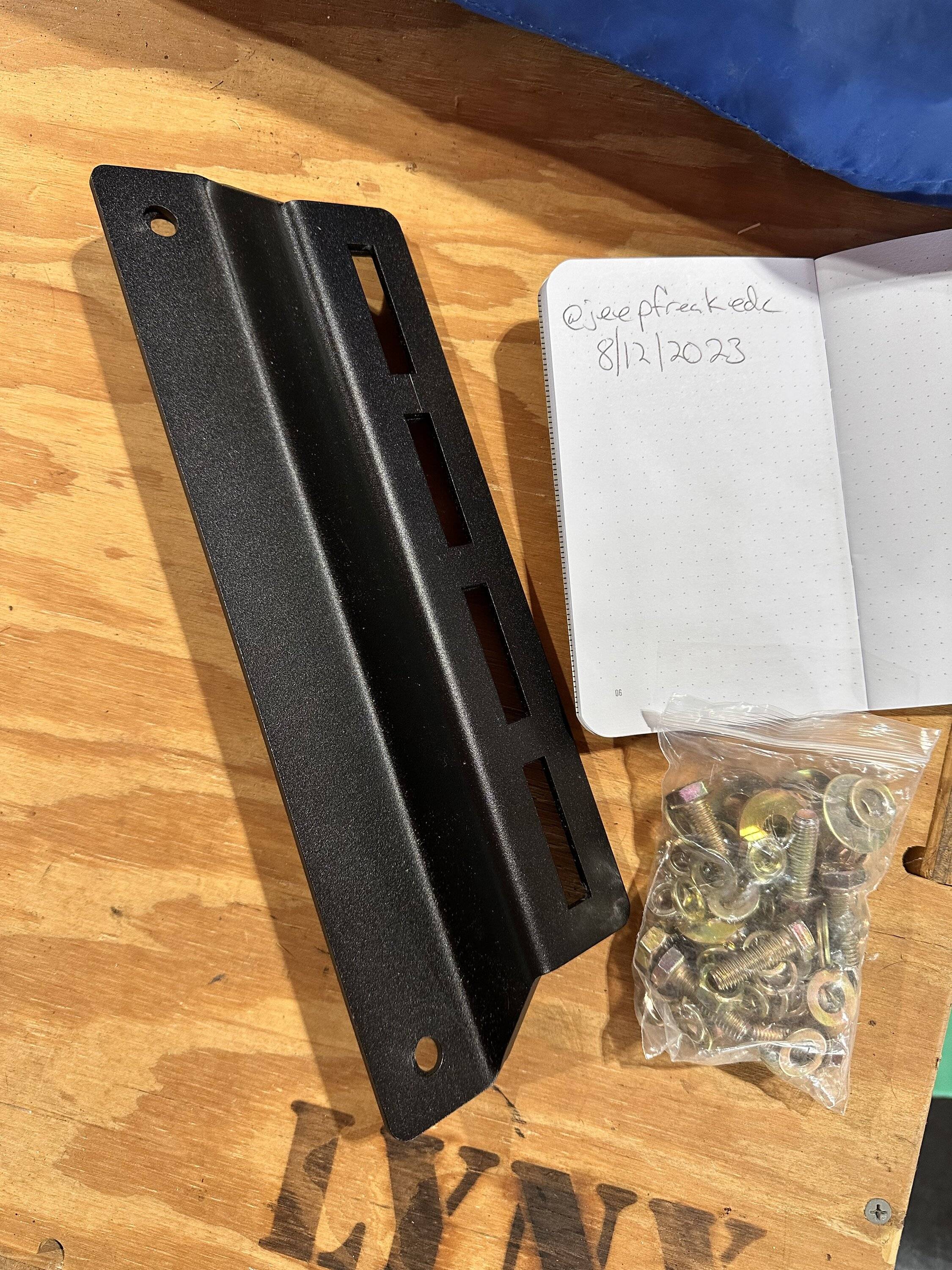 Jeep Gladiator RCI 18” HD Bed Rack  + Maxtrax Mounting Brackets IMG_4108