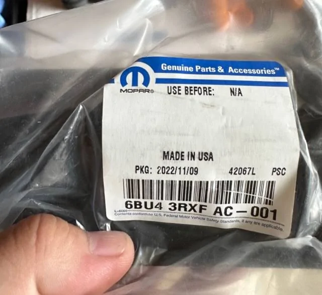 Jeep Gladiator Brand New Mopar Stubby Front bumper with new Mopar accessories IMG_2146
