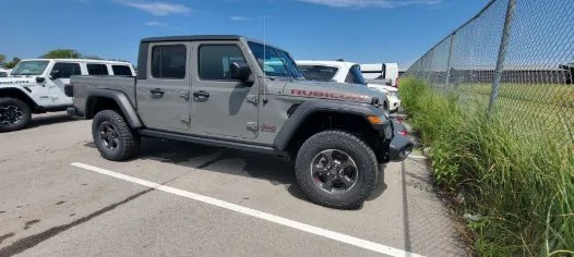 Jeep Gladiator STING GRAY Gladiator JT Club Resized_20230812_121226