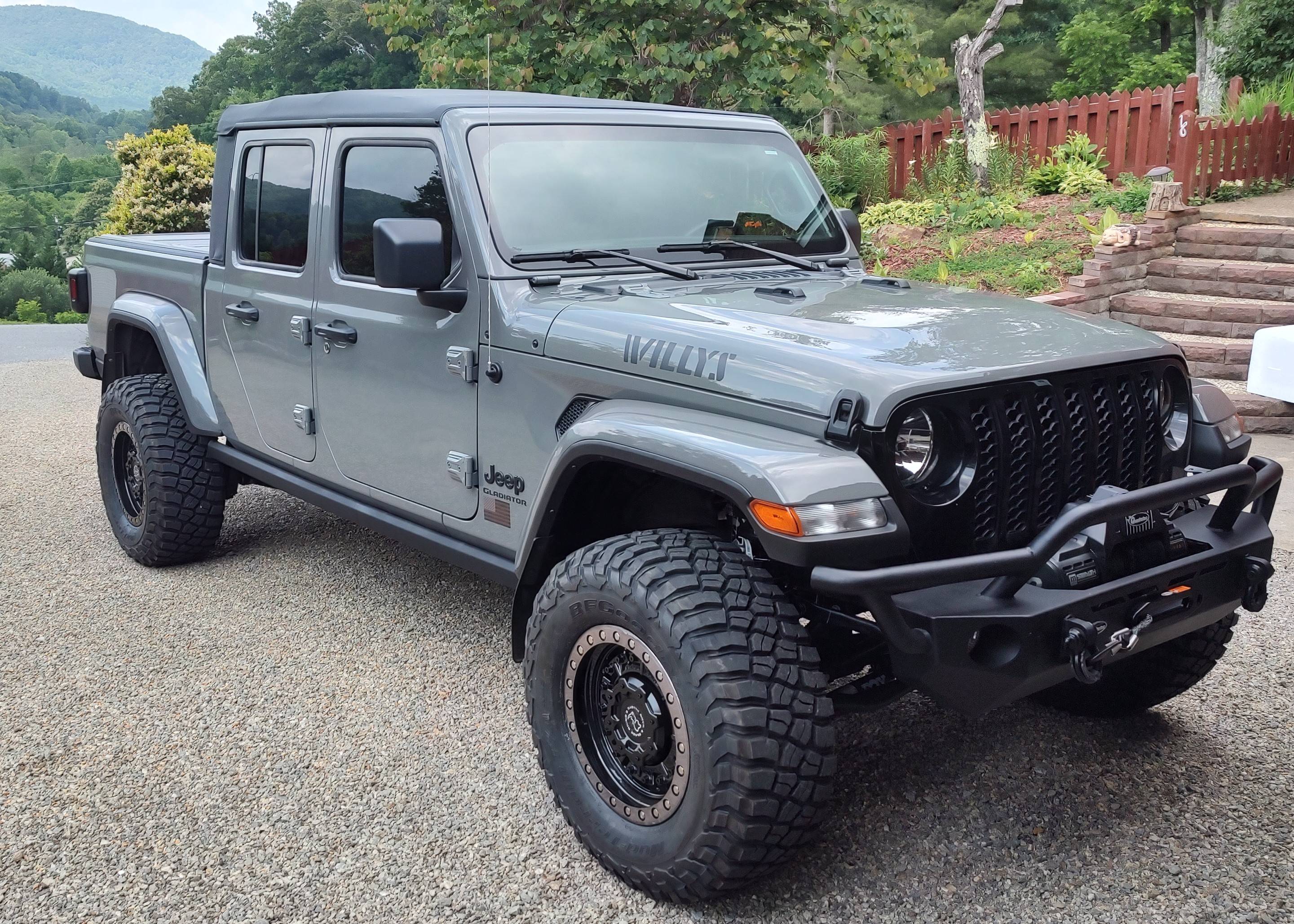 Jeep Gladiator Lets see all those Gladiators with lifts and bigger tires! IMG_20230605_120657009_HDR~2