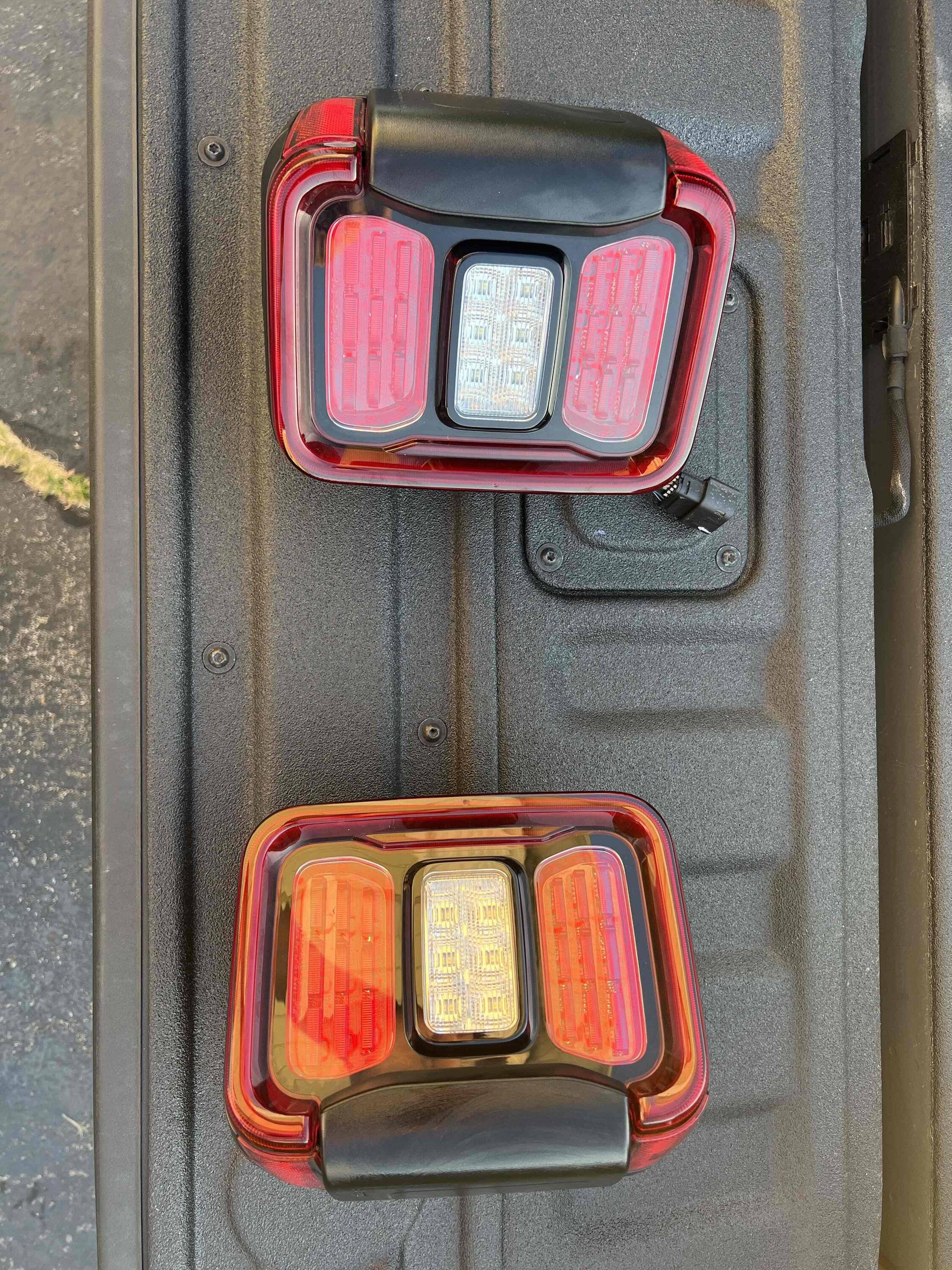 Jeep Gladiator LED Tail Lights - Non blindspot IMG_3351