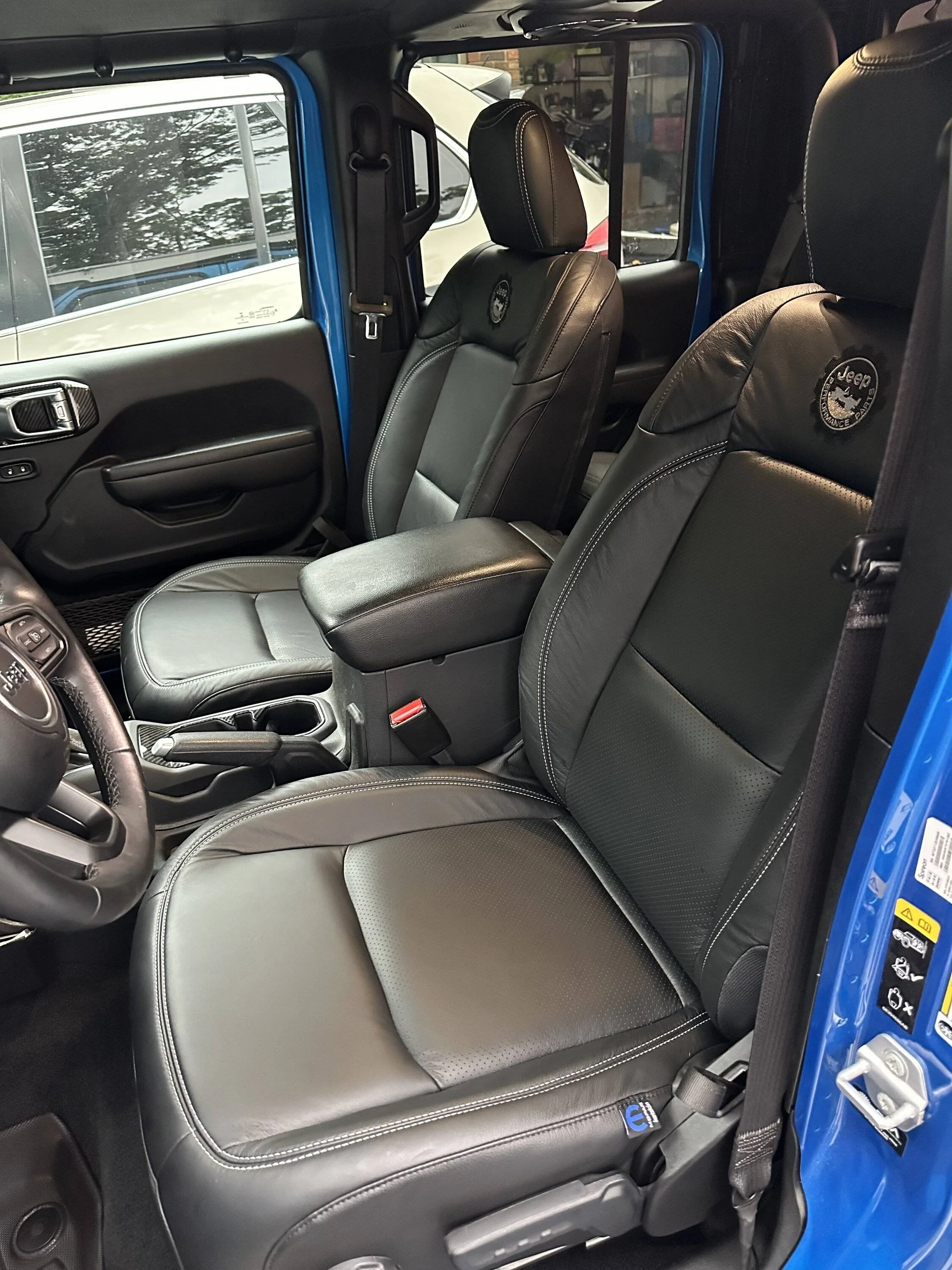 Jeep Gladiator 2022 Hydro Blue Sport S Altitude IMG_1586