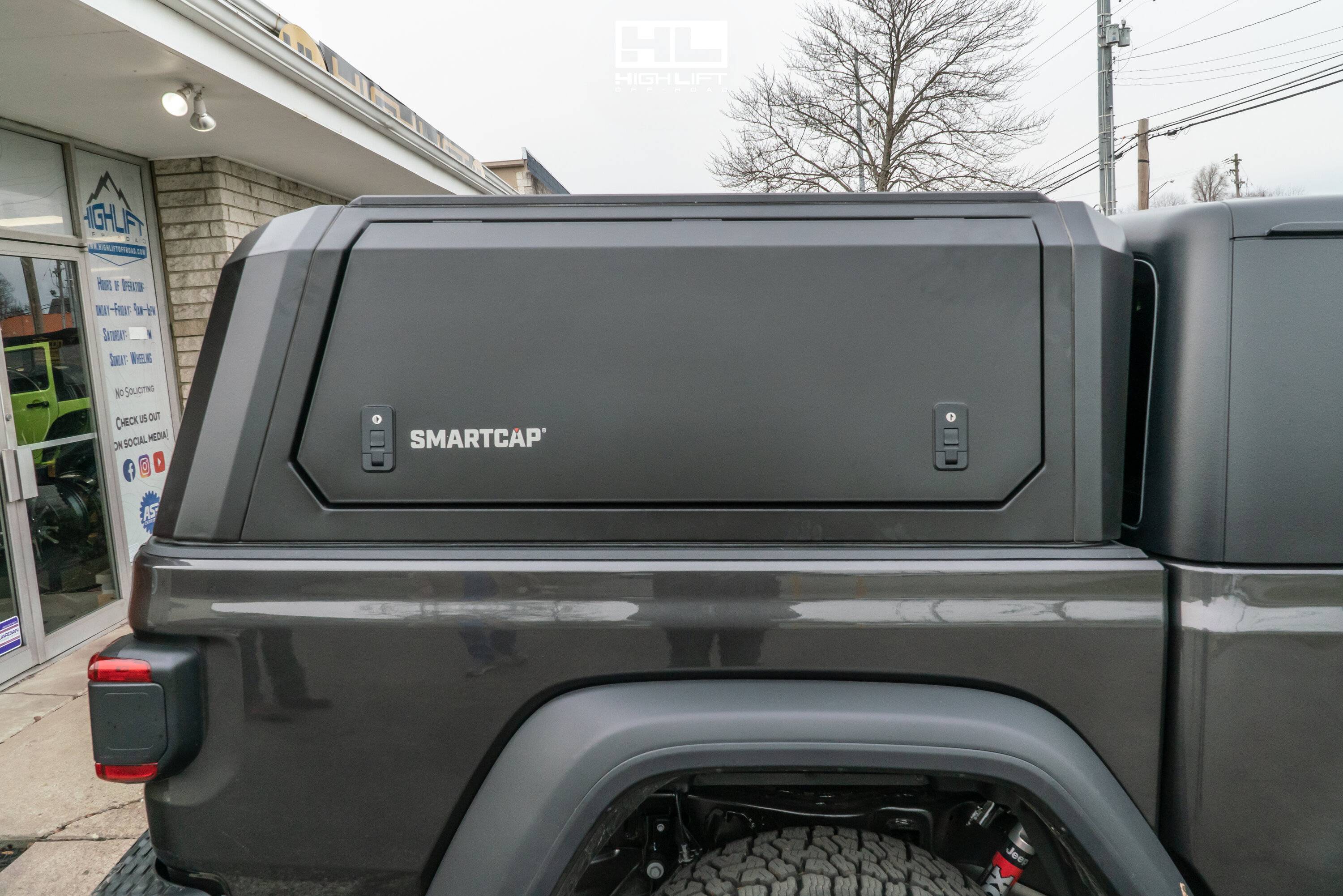 Jeep Gladiator RSI SmartCaps in Stock!! DSC03433