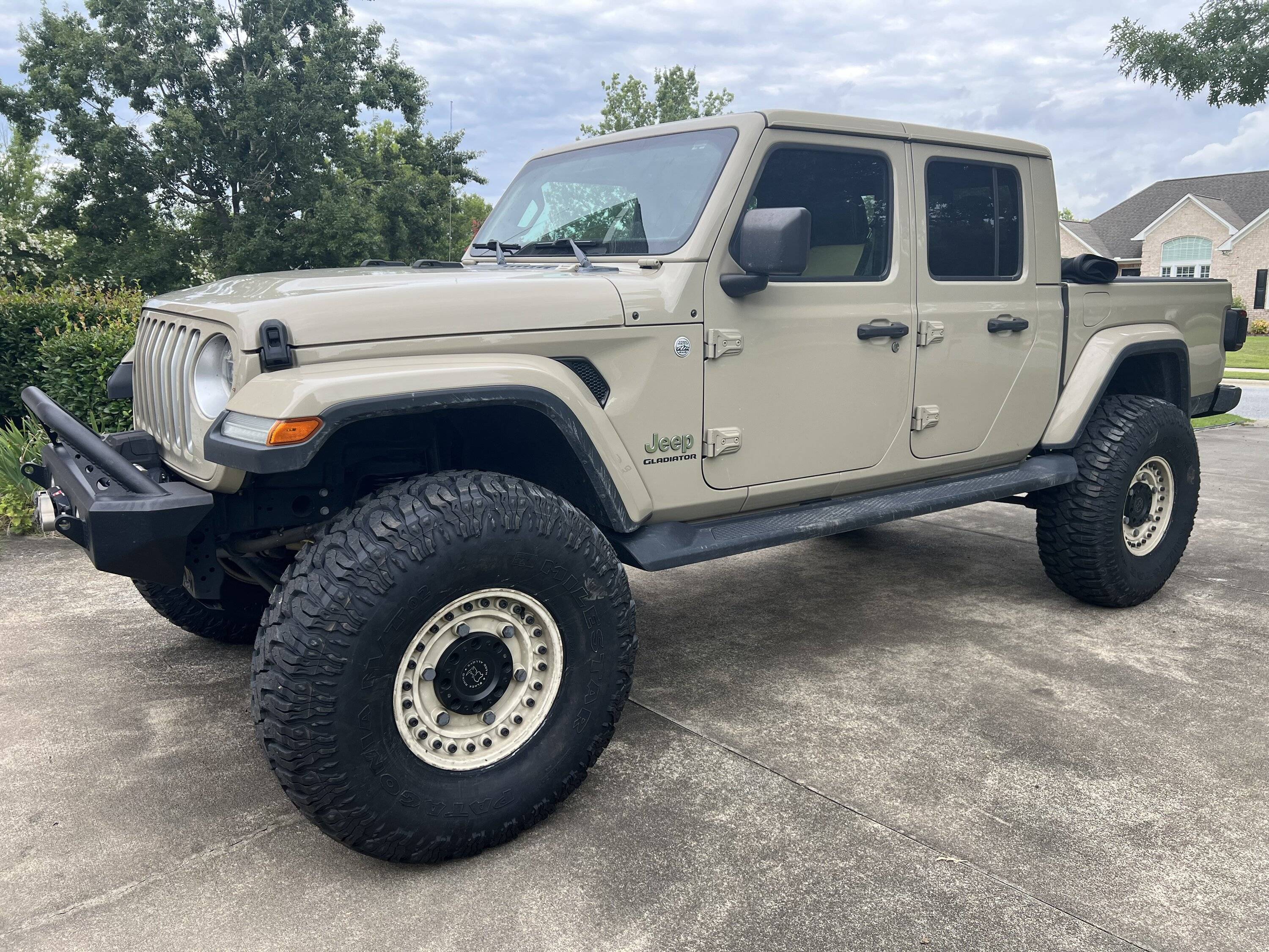 Jeep Gladiator Overland Package Conundrum IMG_5846