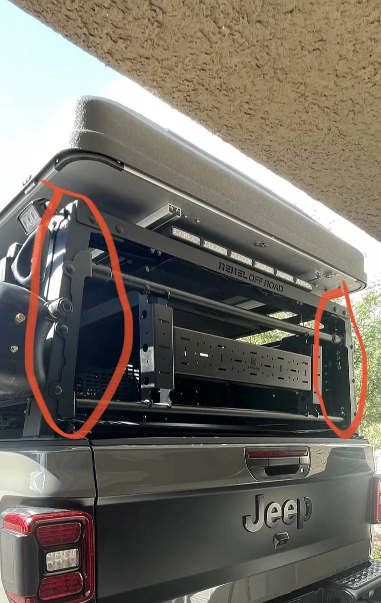 Jeep Gladiator Rebel offroad full height rack IMG_2906