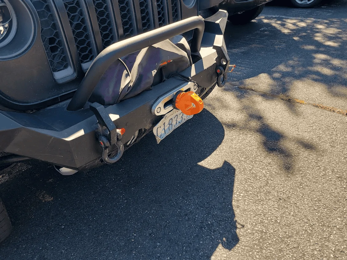 Jeep Gladiator Winch hook isolator? 1692224046942