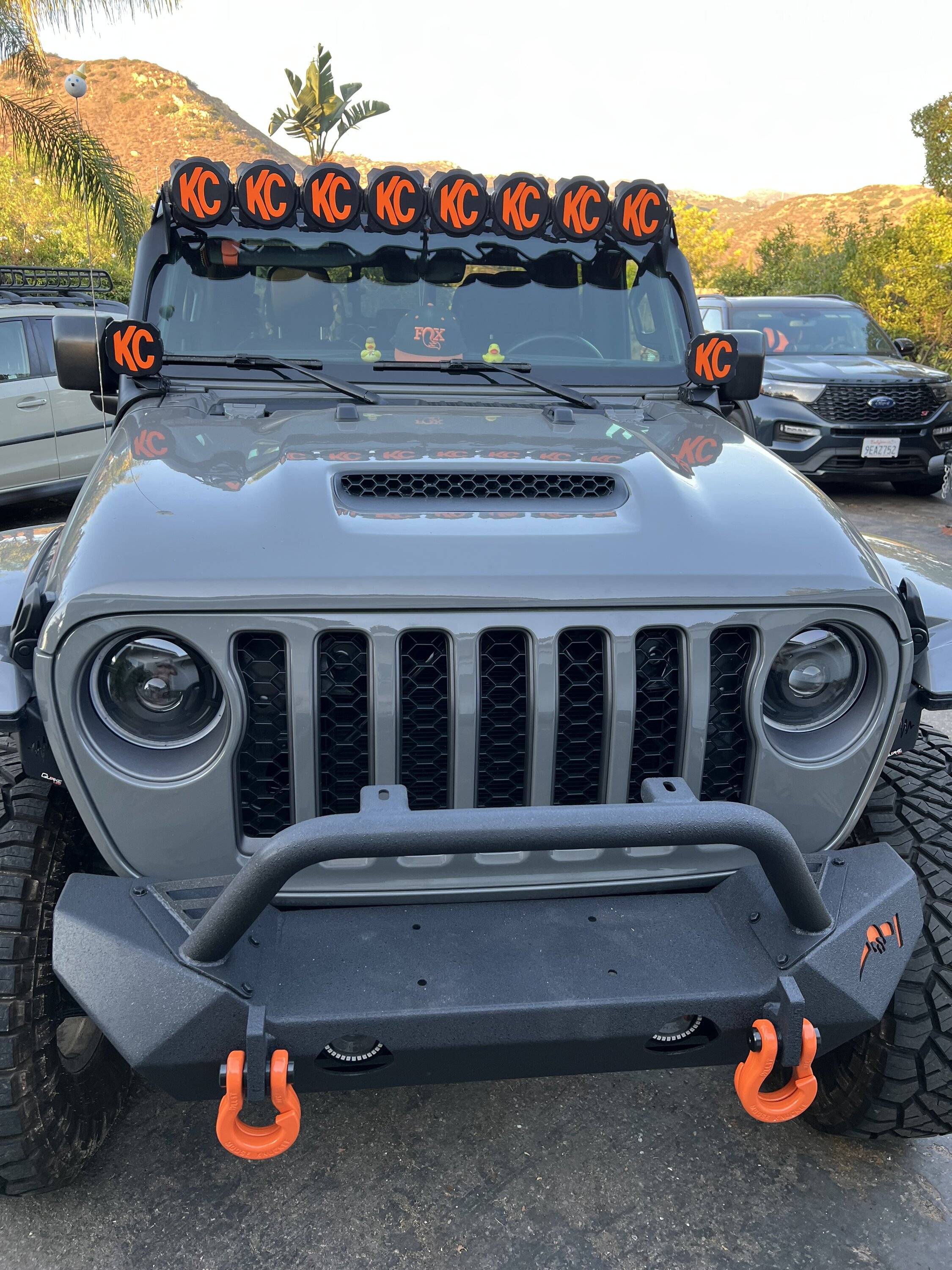 Jeep Gladiator Bull Bar Light Bracket Uses IMG_9756