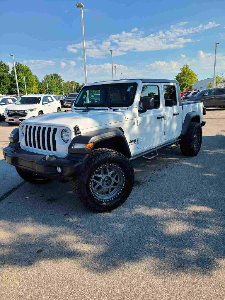 Jeep Gladiator BRIGHT WHITE Gladiator JT Club imagejpeg_0