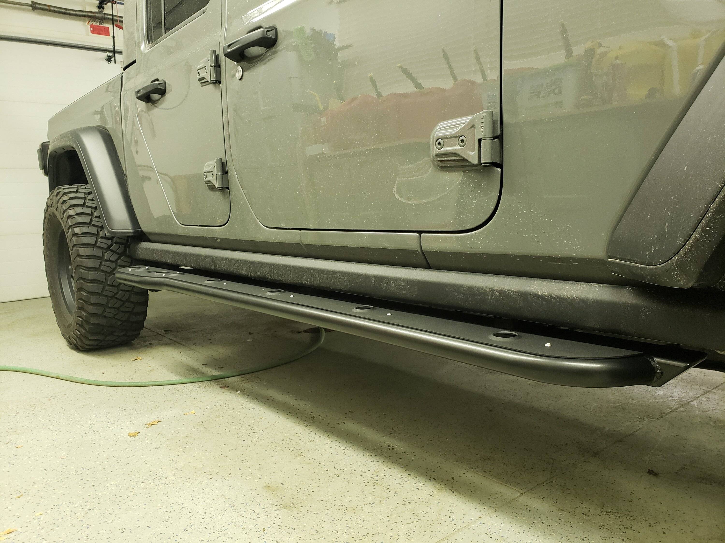 Jeep Gladiator Sliders sliders sliders?? 20211211_164125