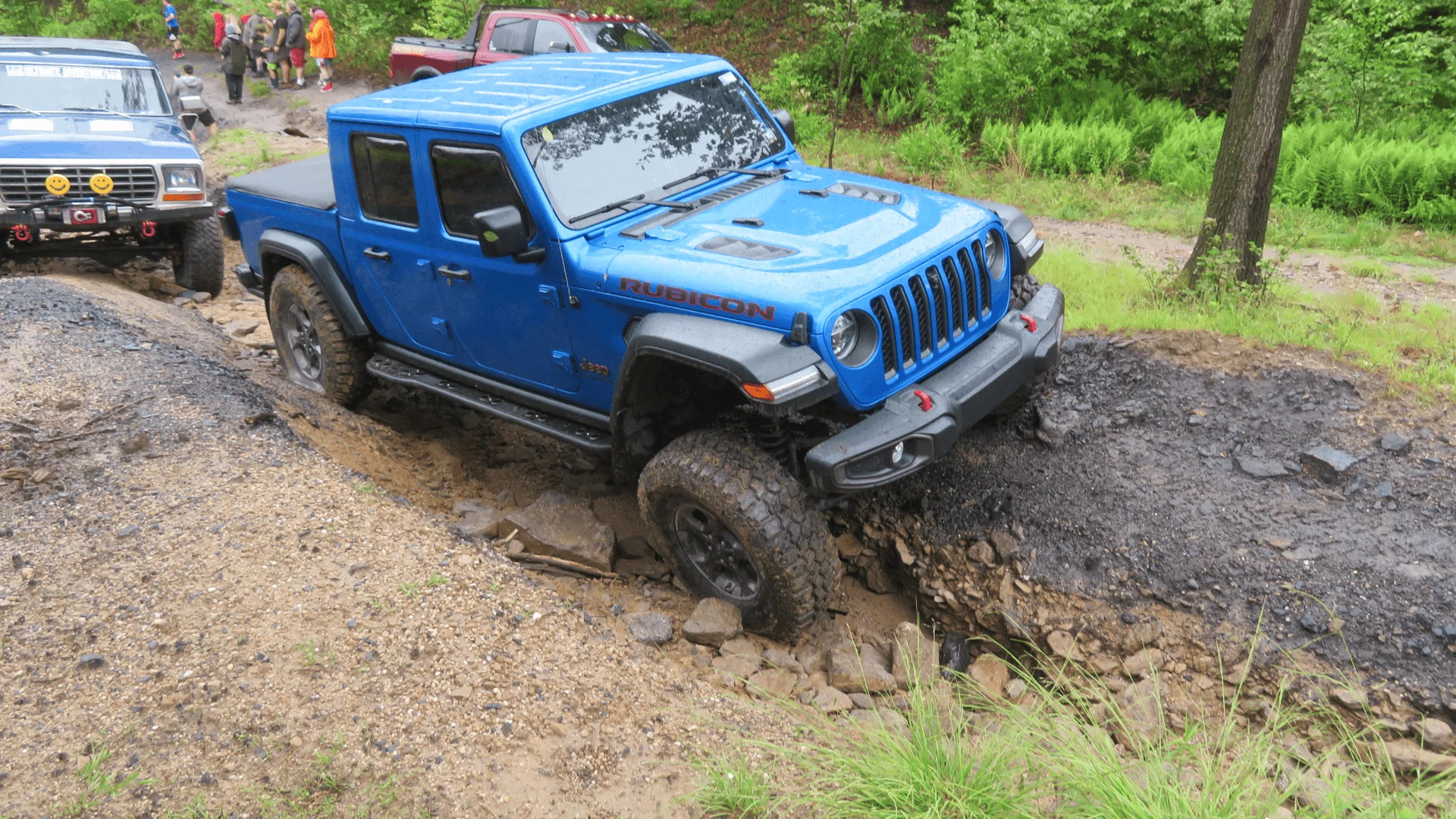 Jeep Gladiator Sliders sliders sliders?? 1692327495939