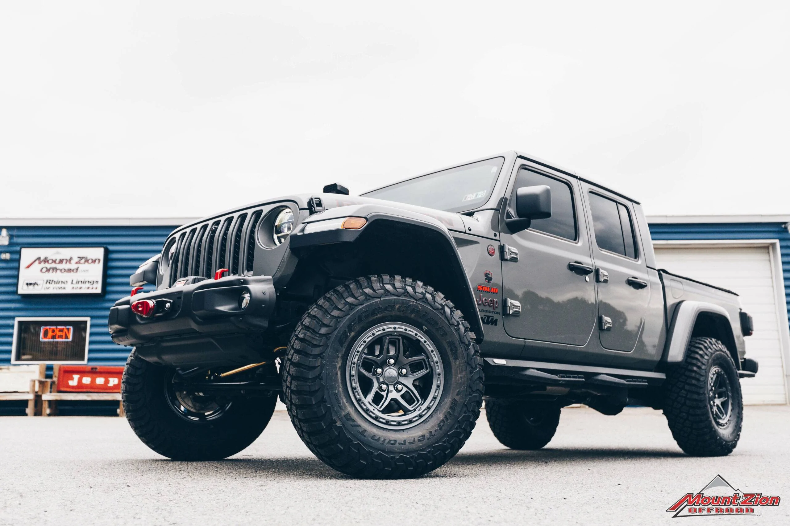 Jeep Gladiator AEV Borah Wheels (4) mount-zion-offroad-custom-2020-jeep-gladiator-rubicon-1-scaled