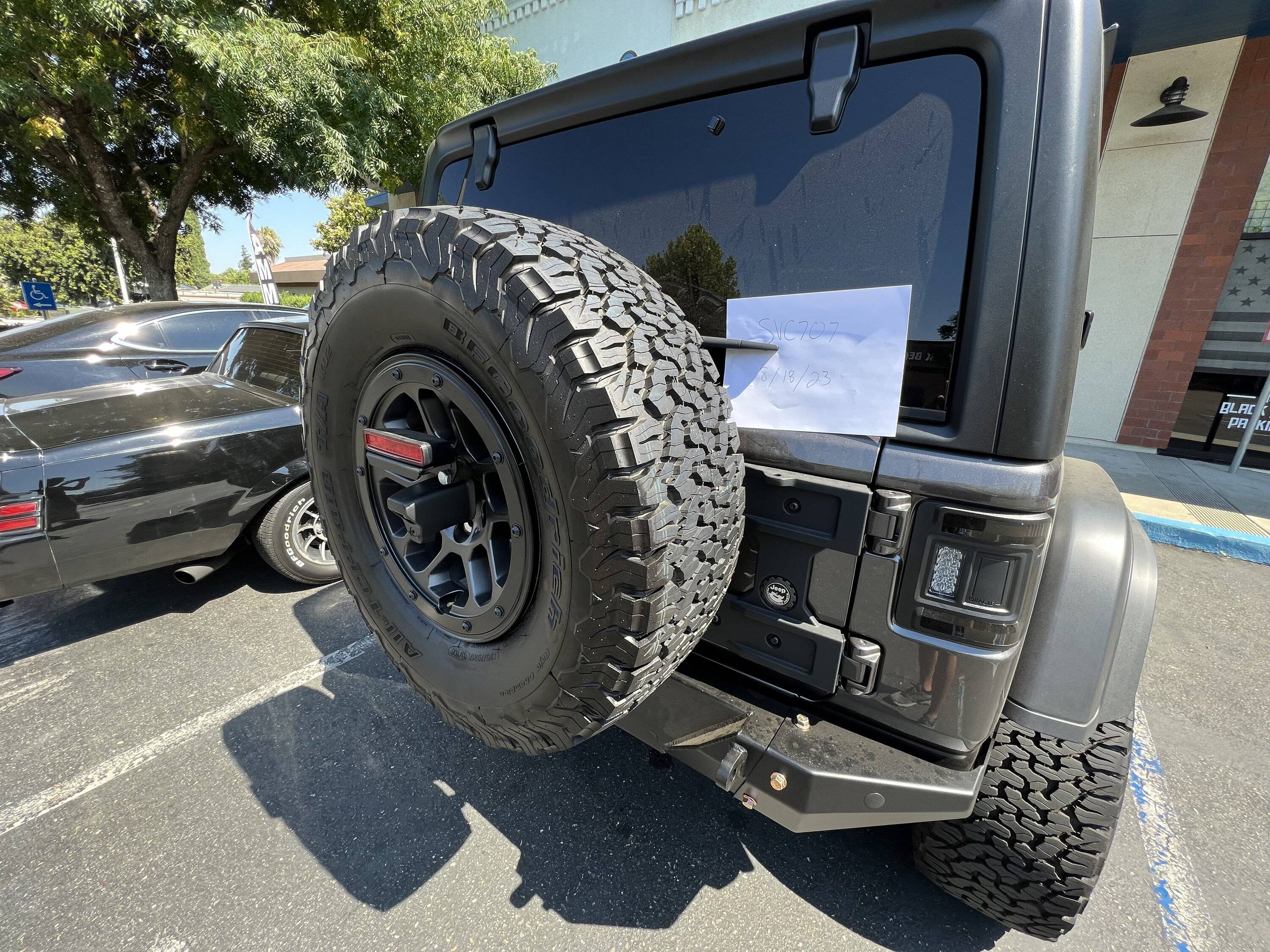 Jeep Gladiator Factory BFG 315/70R17 Ko2 set of 5 tires only IMG_5088