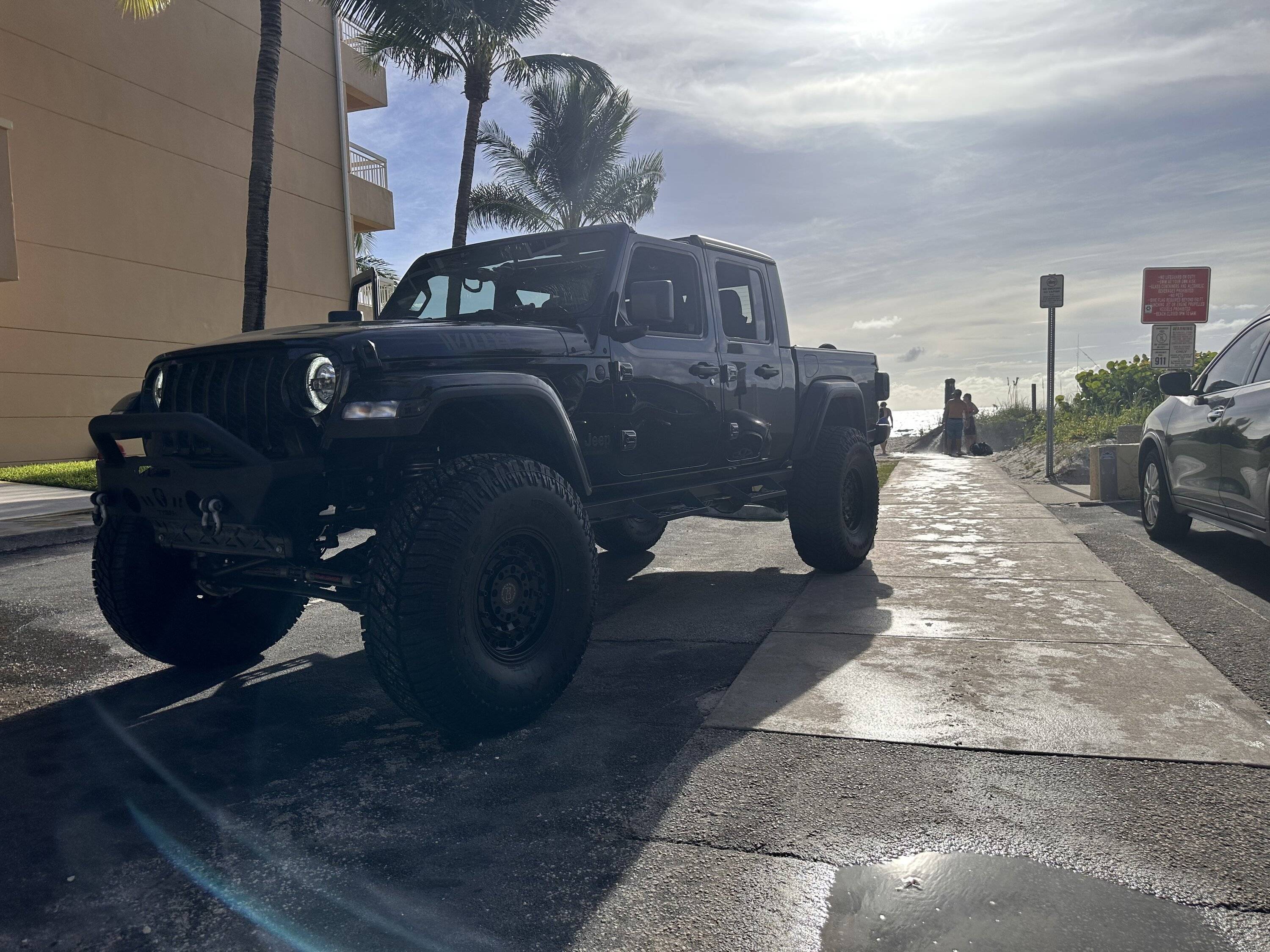 Jeep Gladiator Let's see your 40" Tires! IMG_3880