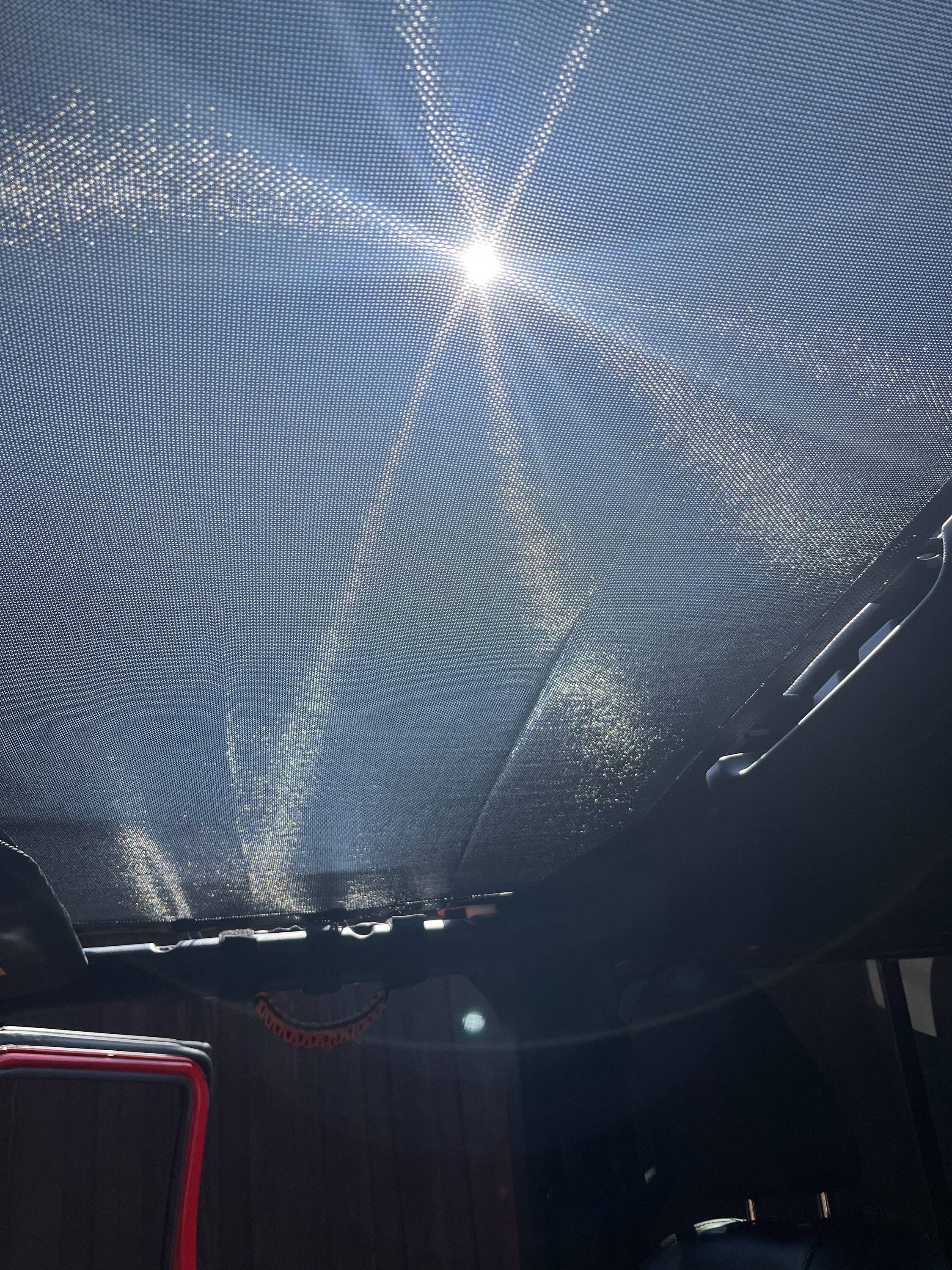 Jeep Gladiator Spiderweb Sunshade IMG_6792
