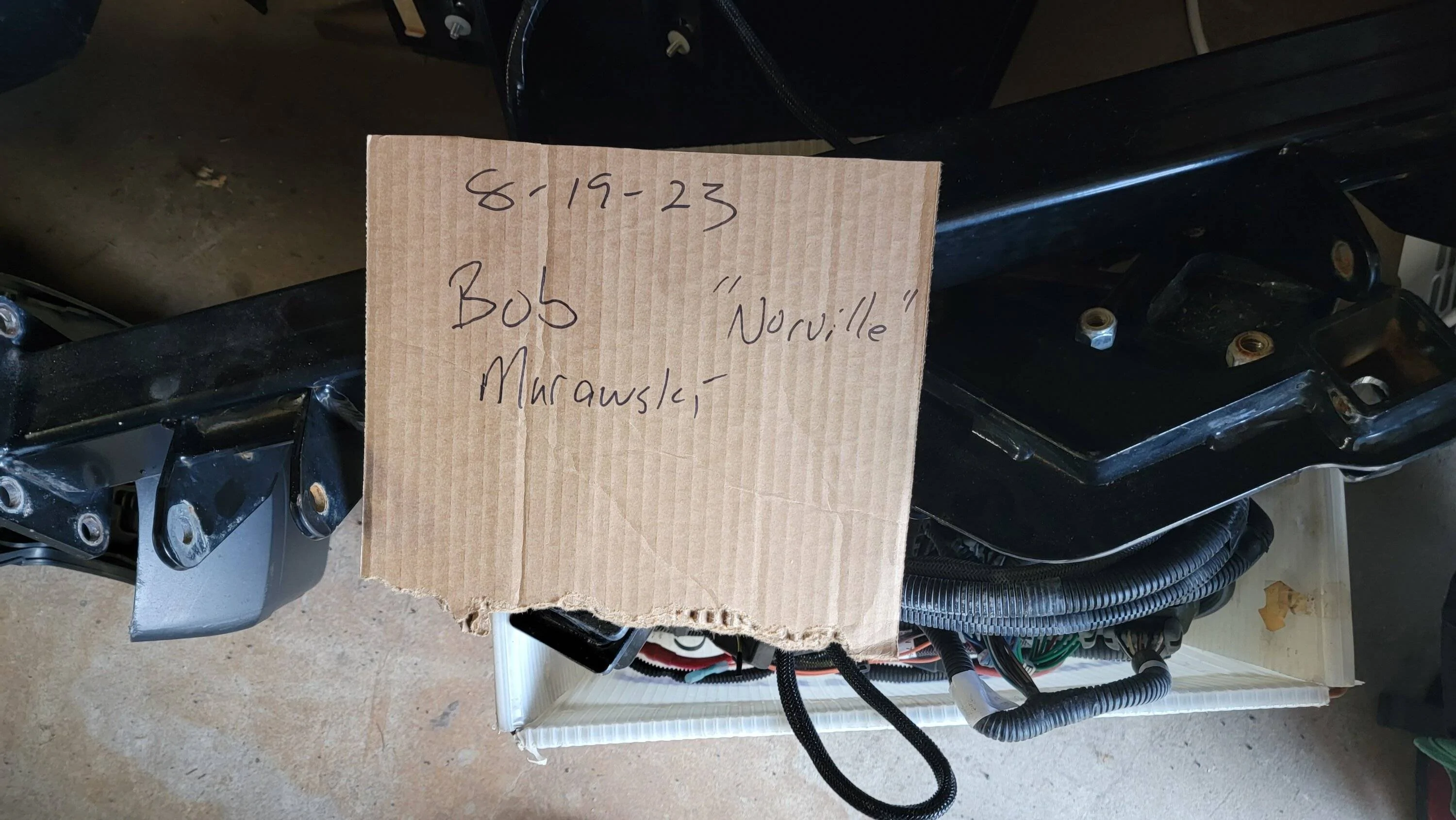 Jeep Gladiator Plow mount and harness, tonneau, and sunrider 20230819_183429