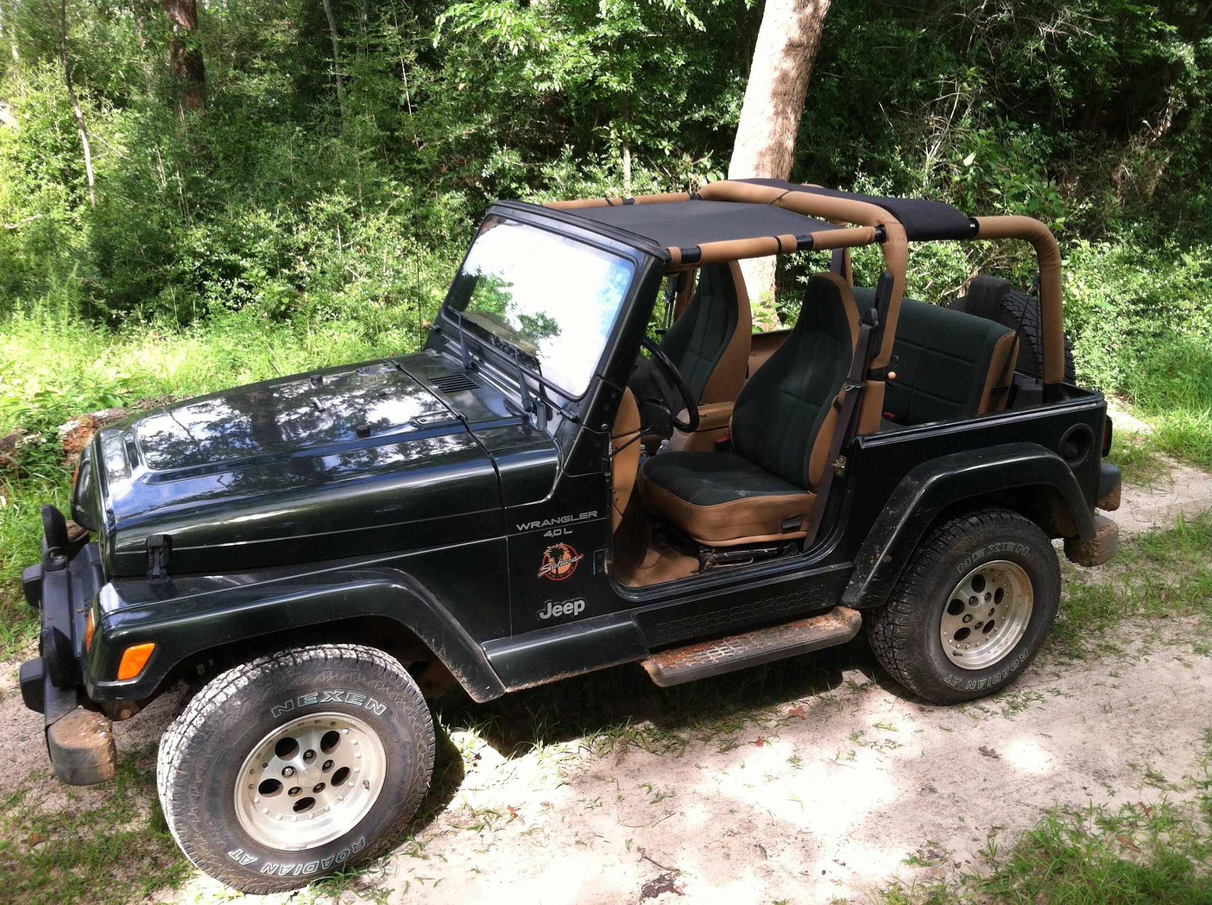 Jeep Gladiator Spiderweb Sunshade X_NUcA-B6QKsm__VdQnsPPj52ciRgQ1MqU4-_Y56-N2i=w2400