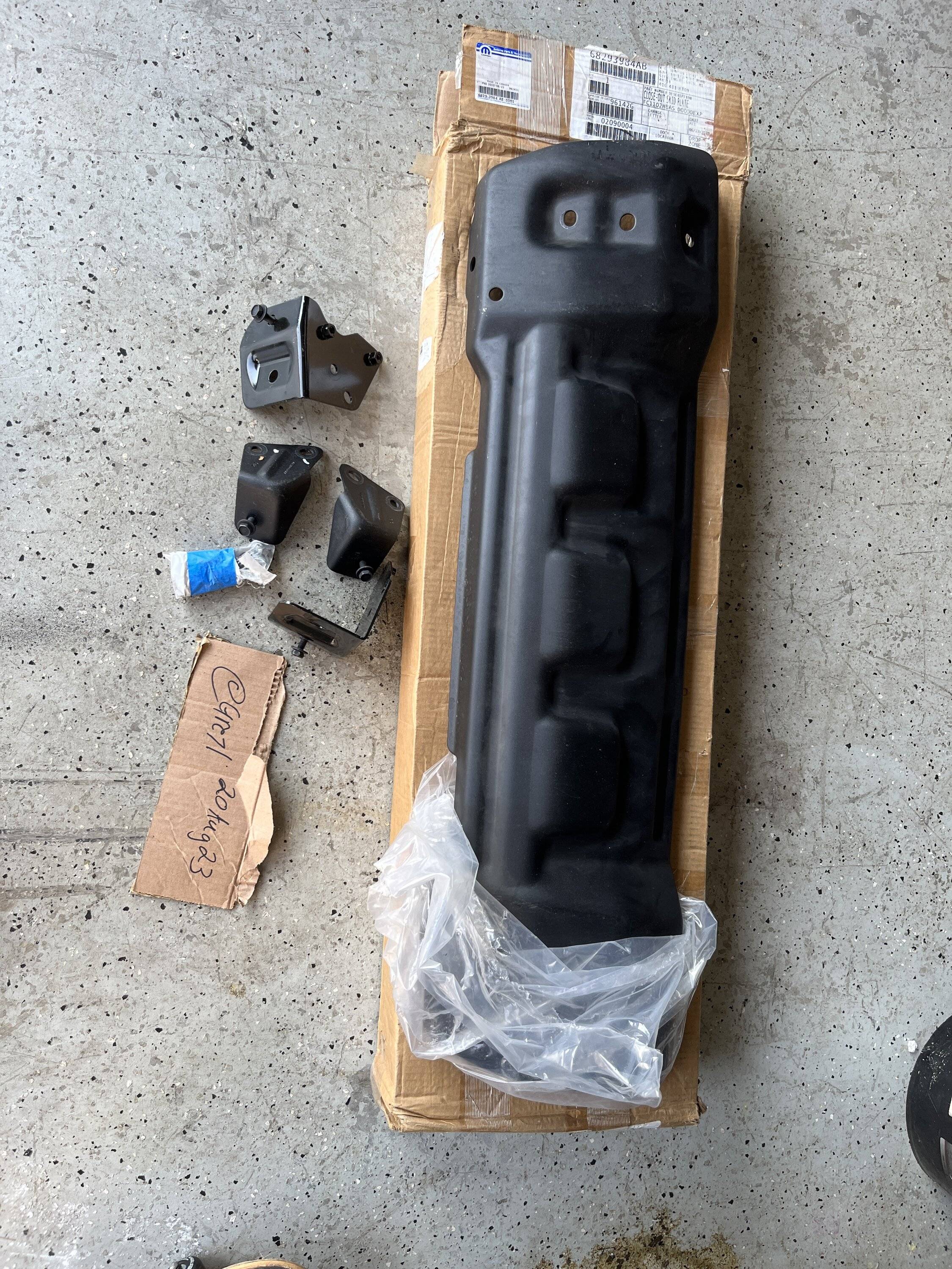 Jeep Gladiator OEM skid plate with Hardware IMG_1850