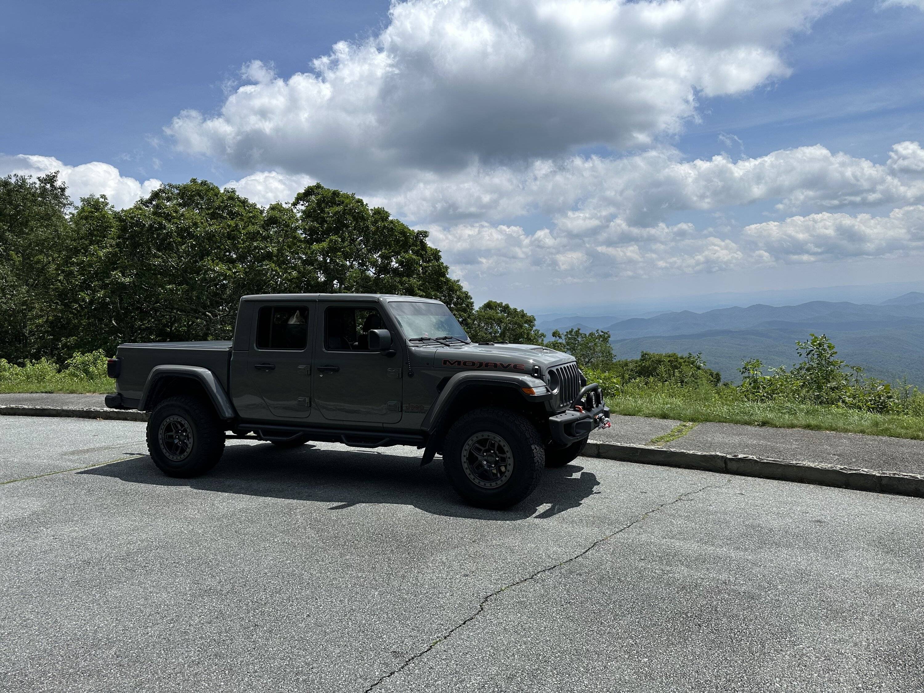 Jeep Gladiator Mojave lift question... IMG_7939