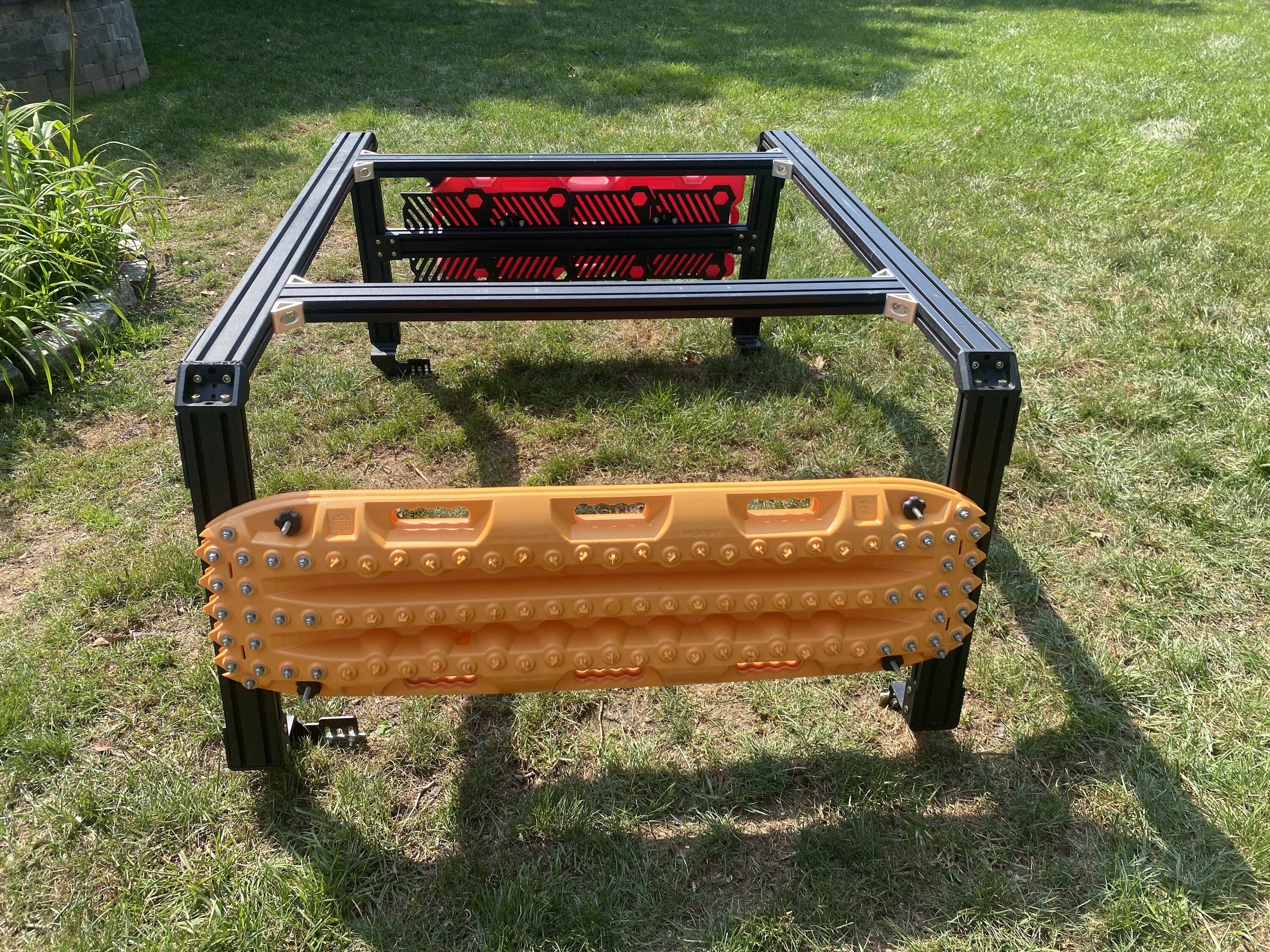 Jeep Gladiator Xtrusion Overland XTR1 Bed Rack with Actiontrax and Rotopax fuel can 87FFBCD3-A4F5-4E84-B2AE-BD385908B611