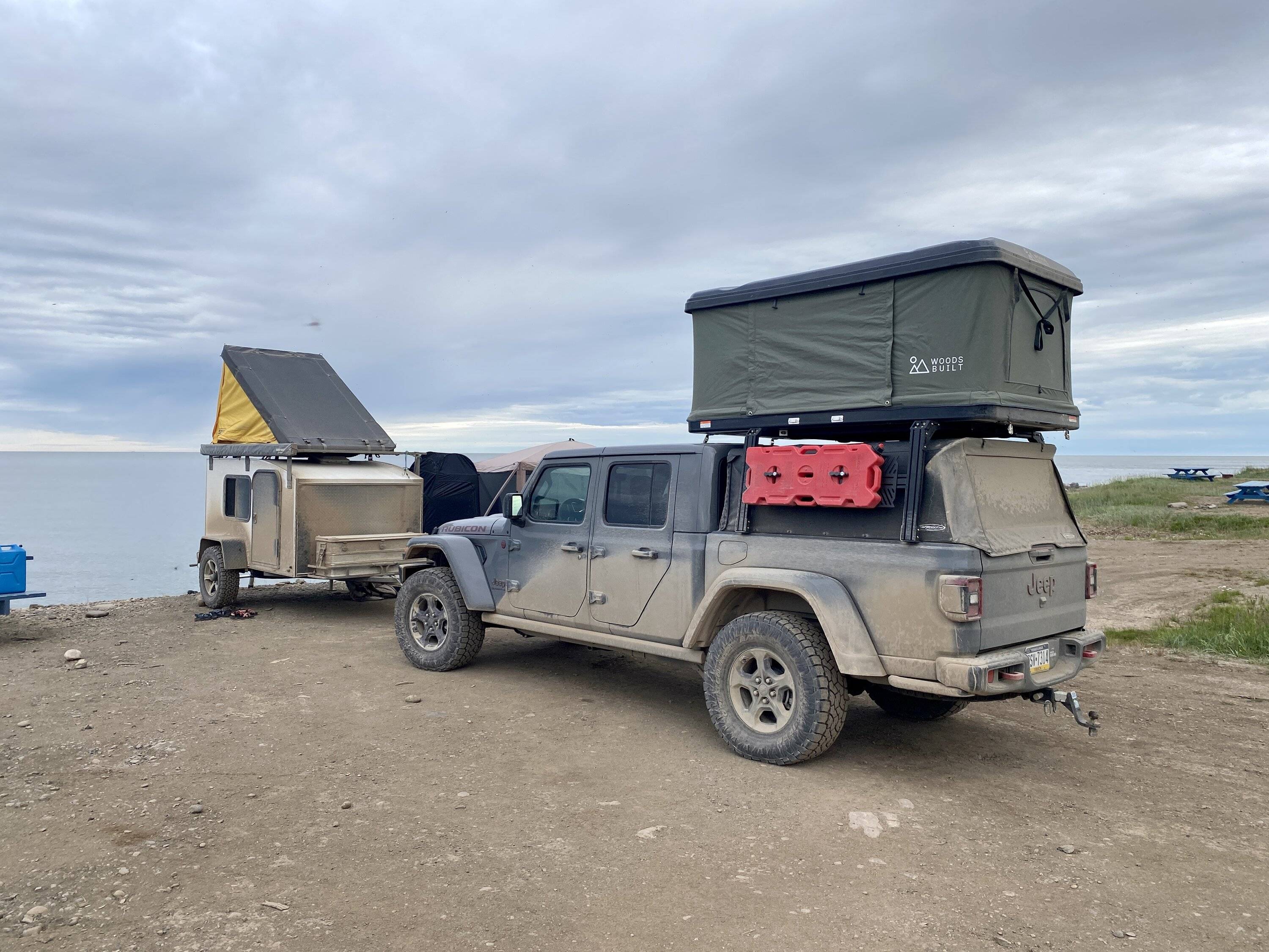 Jeep Gladiator Xtrusion Overland XTR1 Bed Rack with Actiontrax and Rotopax fuel can DA920970-A337-47A8-BD28-7DC1F335D7A6