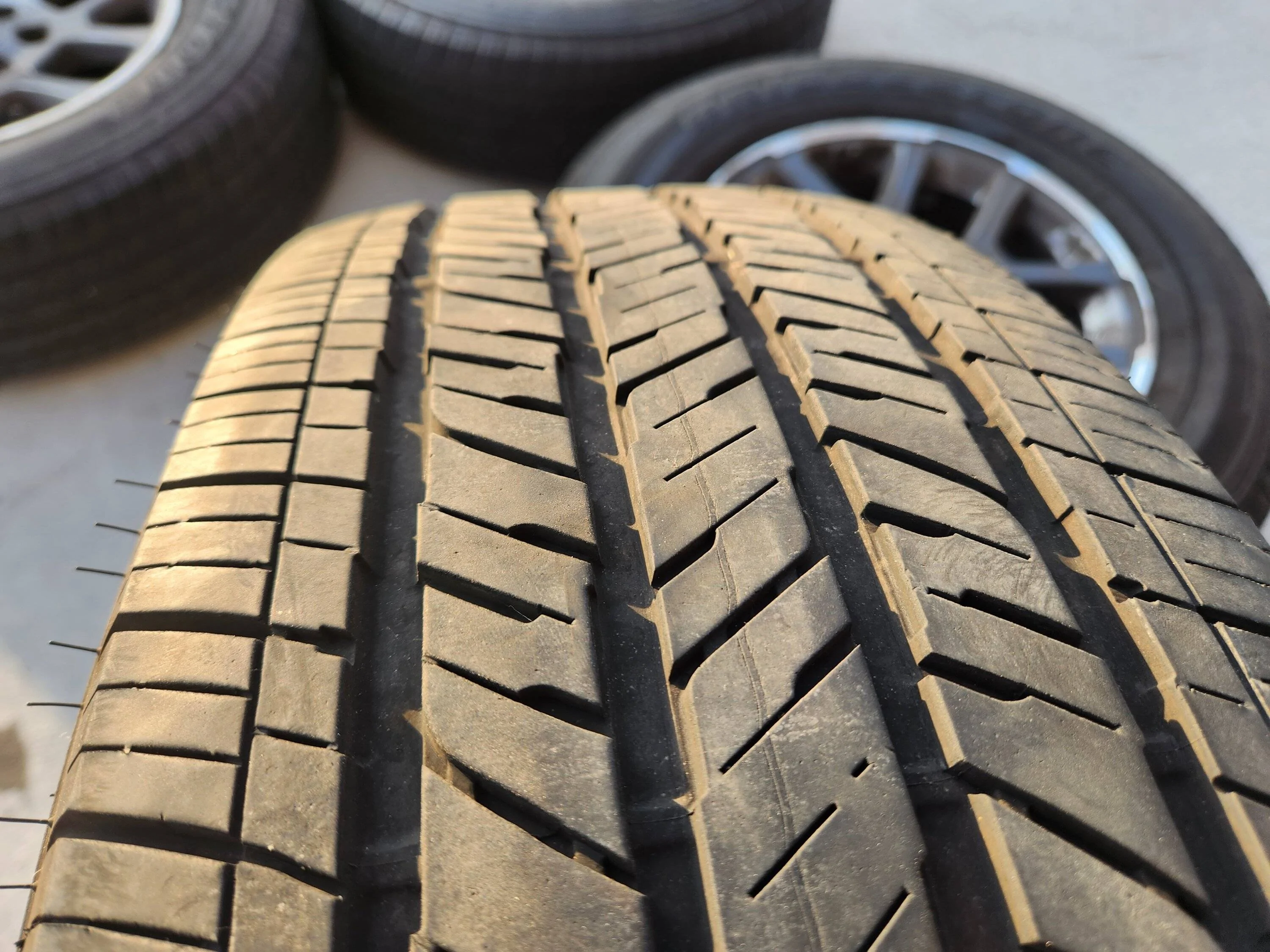 Jeep Gladiator Tires & wheels for sale. 255/70 r18 (Castle Rock CO) 20230820_191015