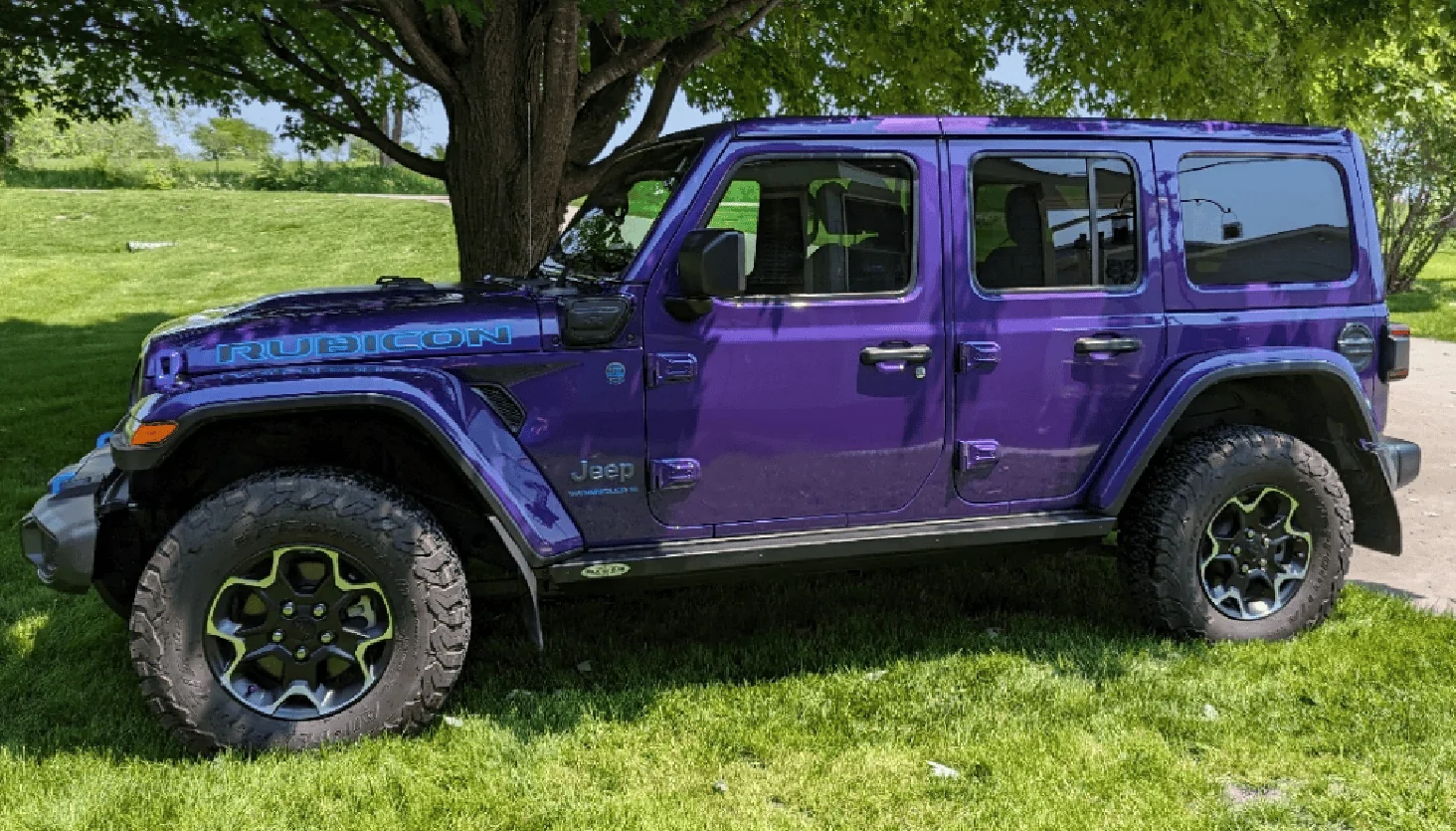Jeep Gladiator 4xe gateway drug? 1692660286954