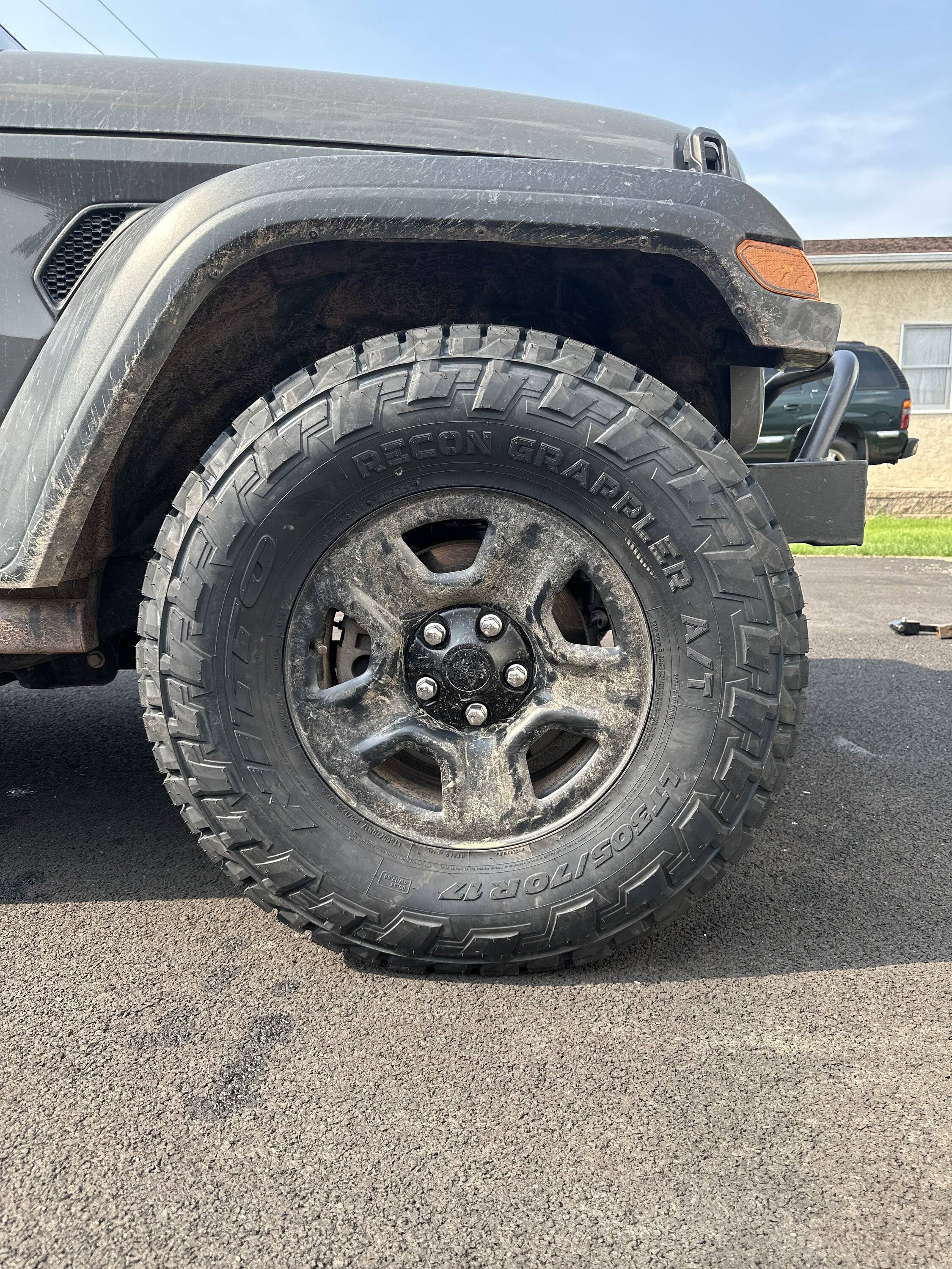 Jeep Gladiator Base Model sport MAXIMUM tire size without rubbing. 71434090843__C279489A-5D53-4C49-A451-22153A64B399