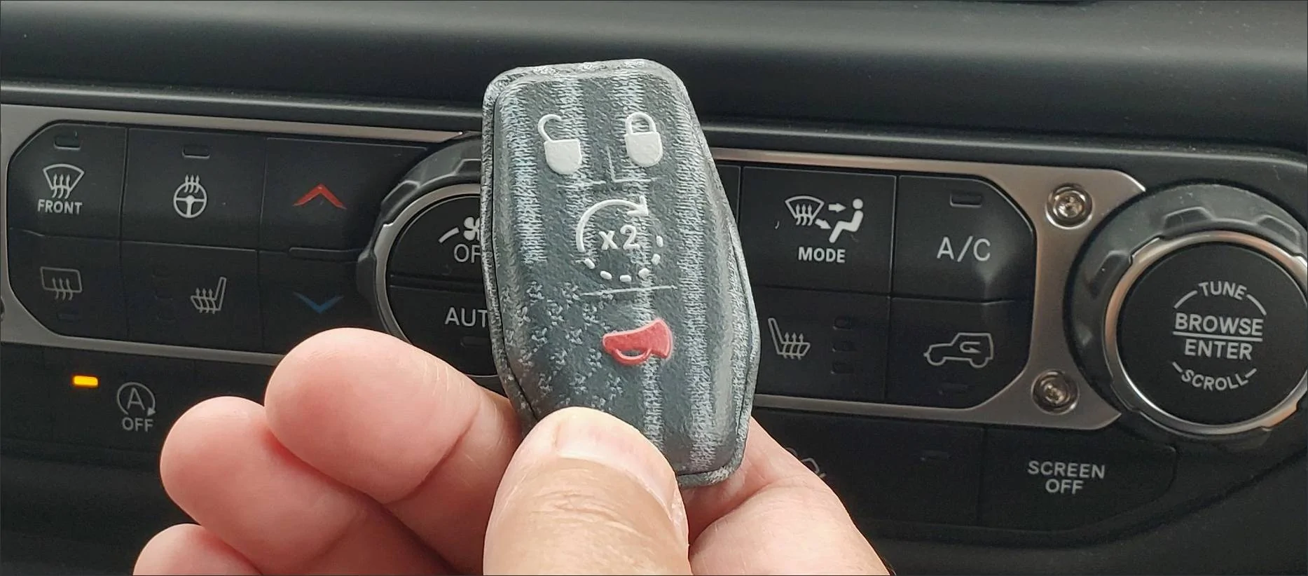 Jeep Gladiator ? ? Threedom Fob Scrapbook - Show us your "Threedom" Fob! 57689