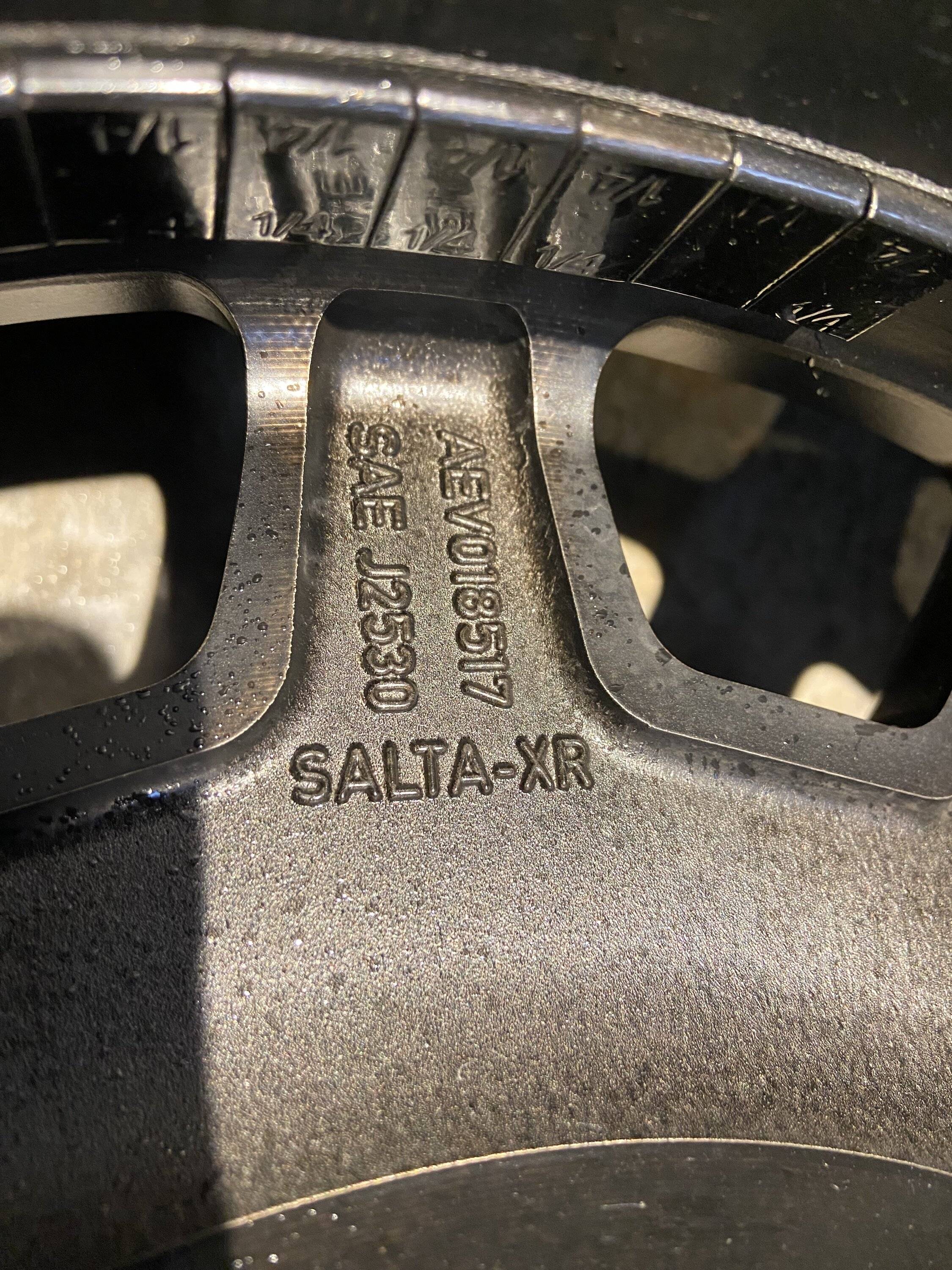 Jeep Gladiator Jeep JL/JT Tire & Wheel Package IMG_4316