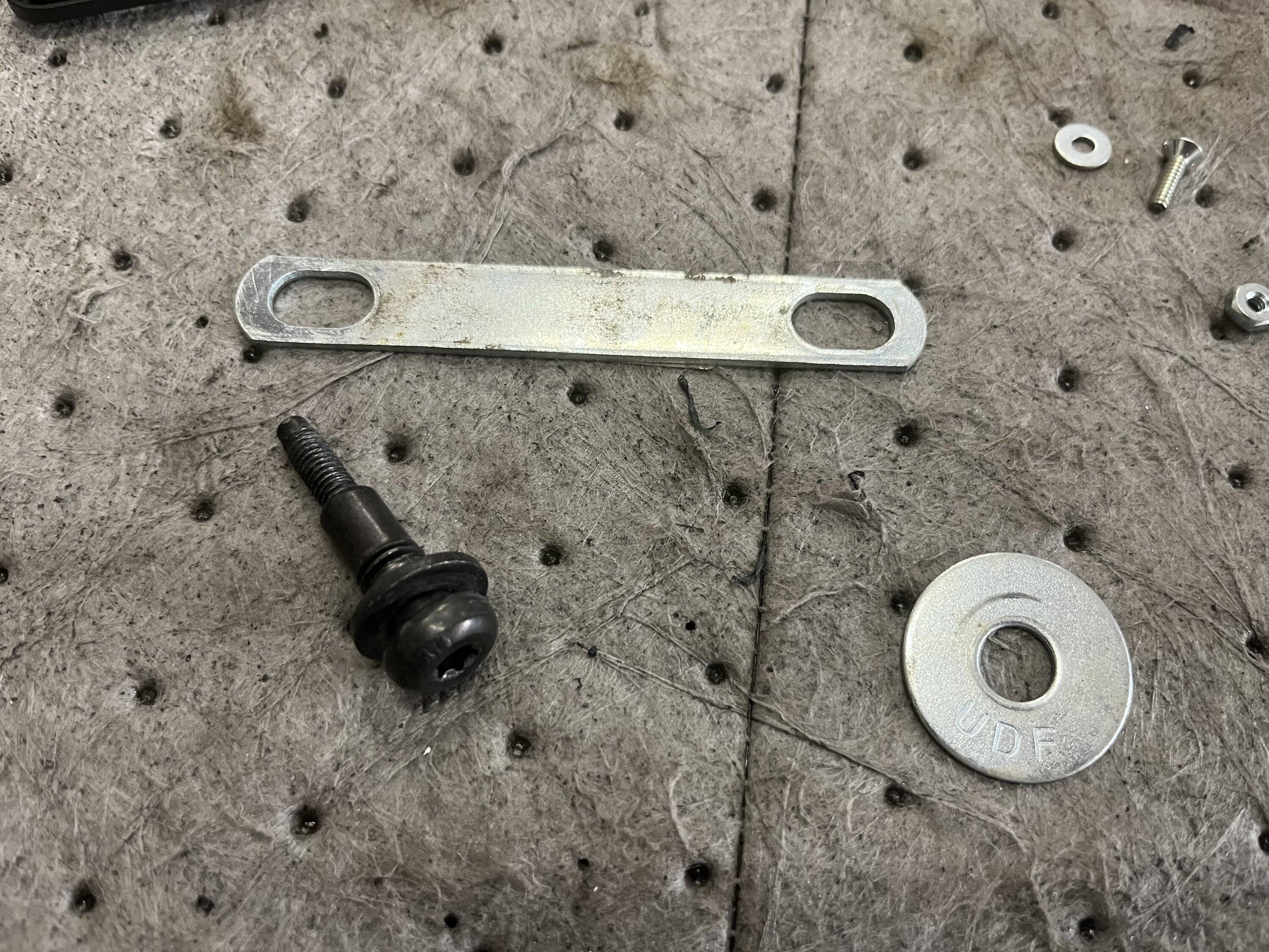 Jeep Gladiator GMRS antenna question IMG_3680.JPG