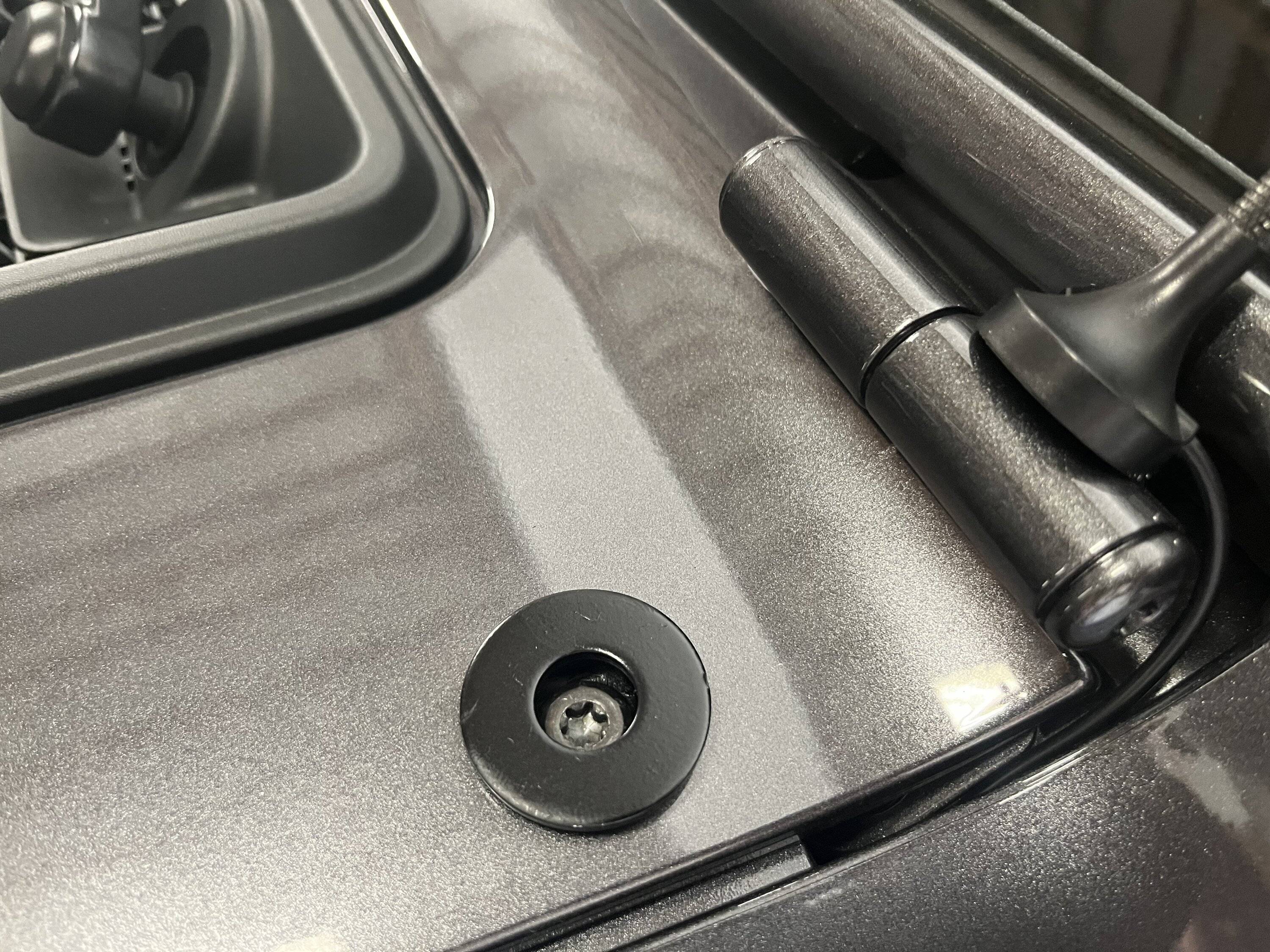 Jeep Gladiator GMRS antenna question IMG_3692.JPG