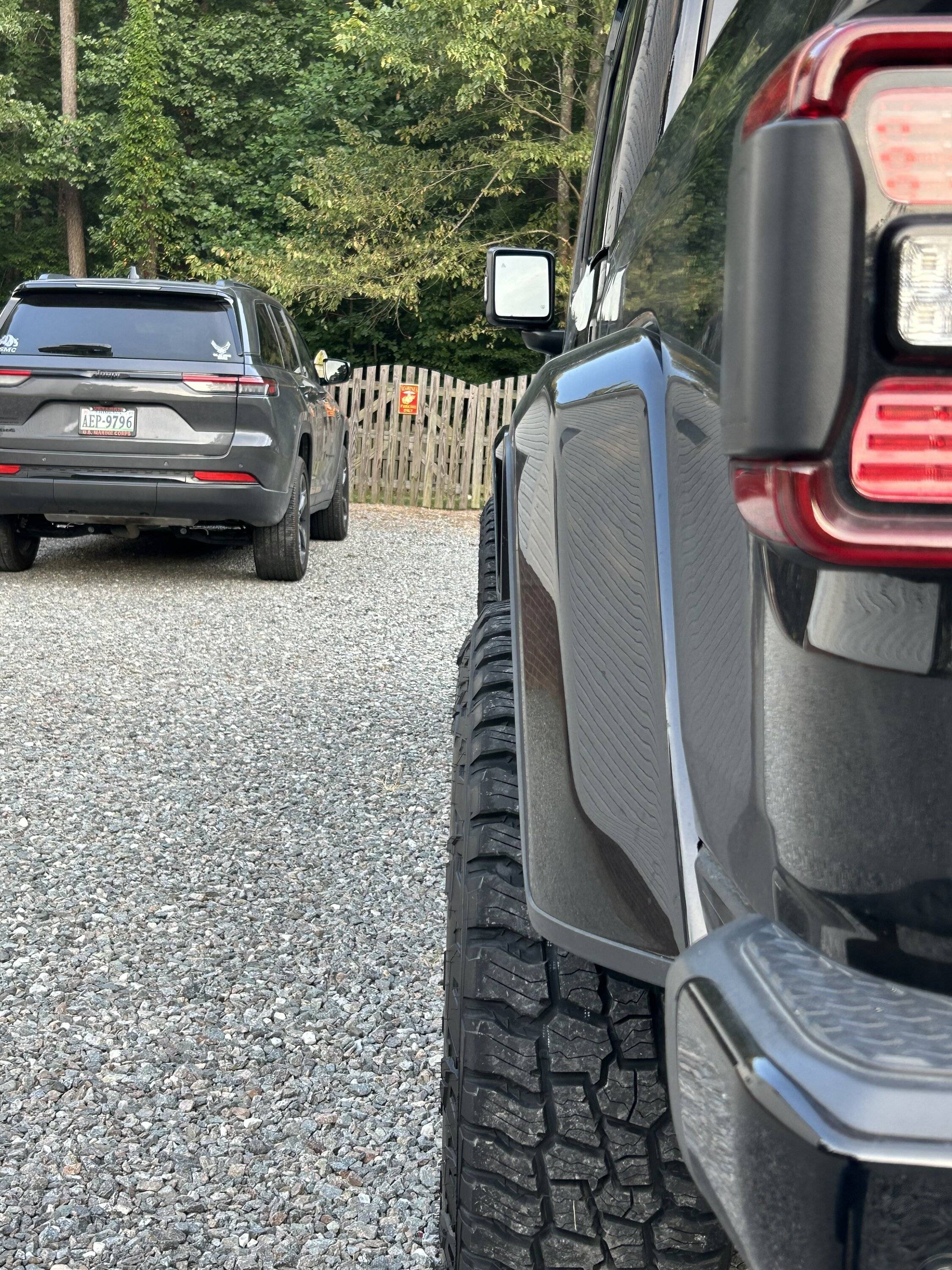 Jeep Gladiator Too much offset? IMG_0584