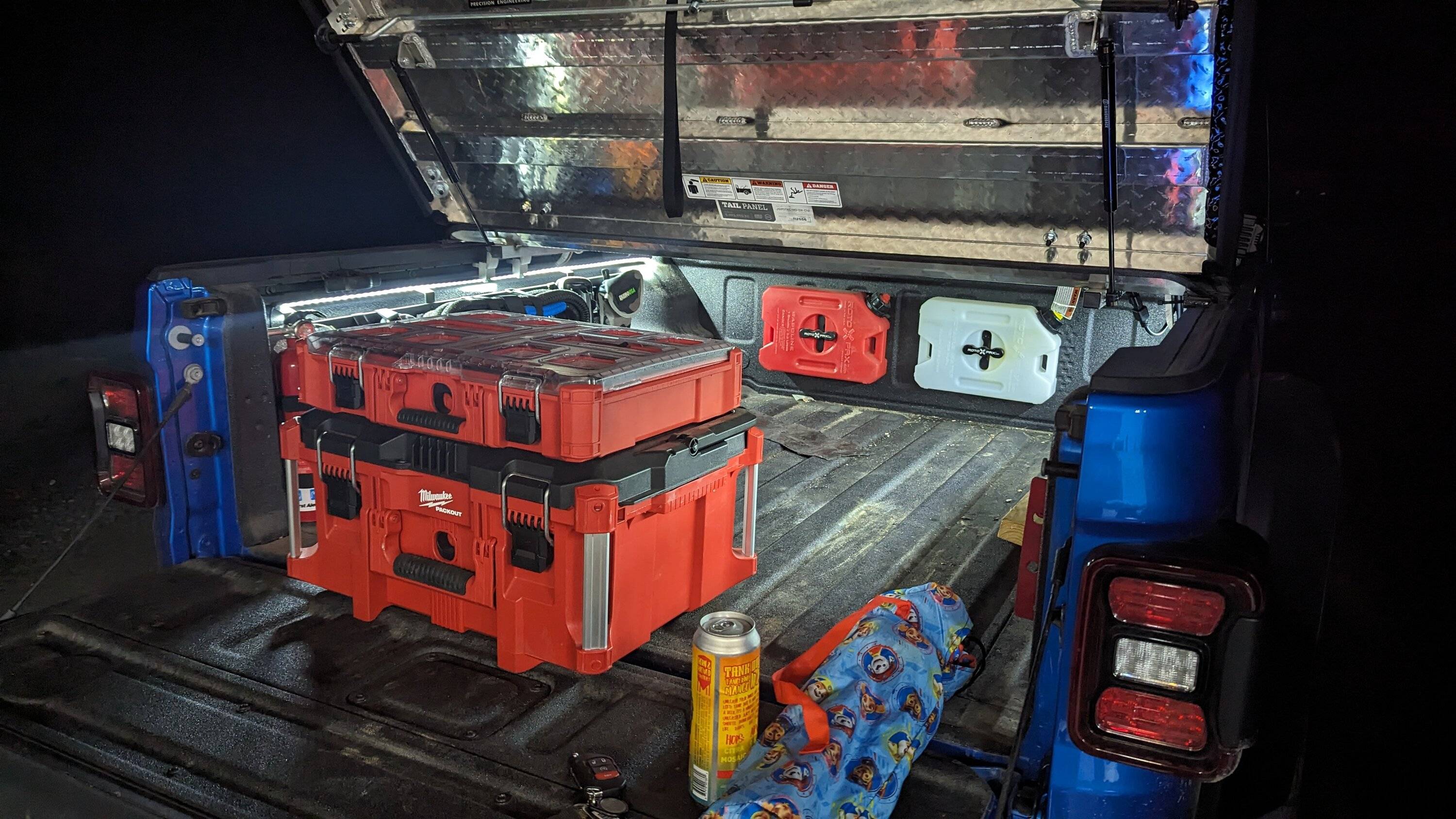 Jeep Gladiator My 2022 Hydro Blue Mojave Log - Jack of All Trades PXL_20230627_015426648