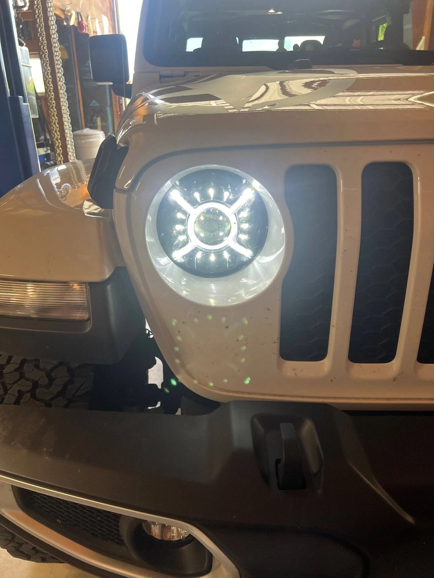 Jeep Gladiator Aftermarket & OEM parts cleanout--headlights, fogs, fox IMG_2802
