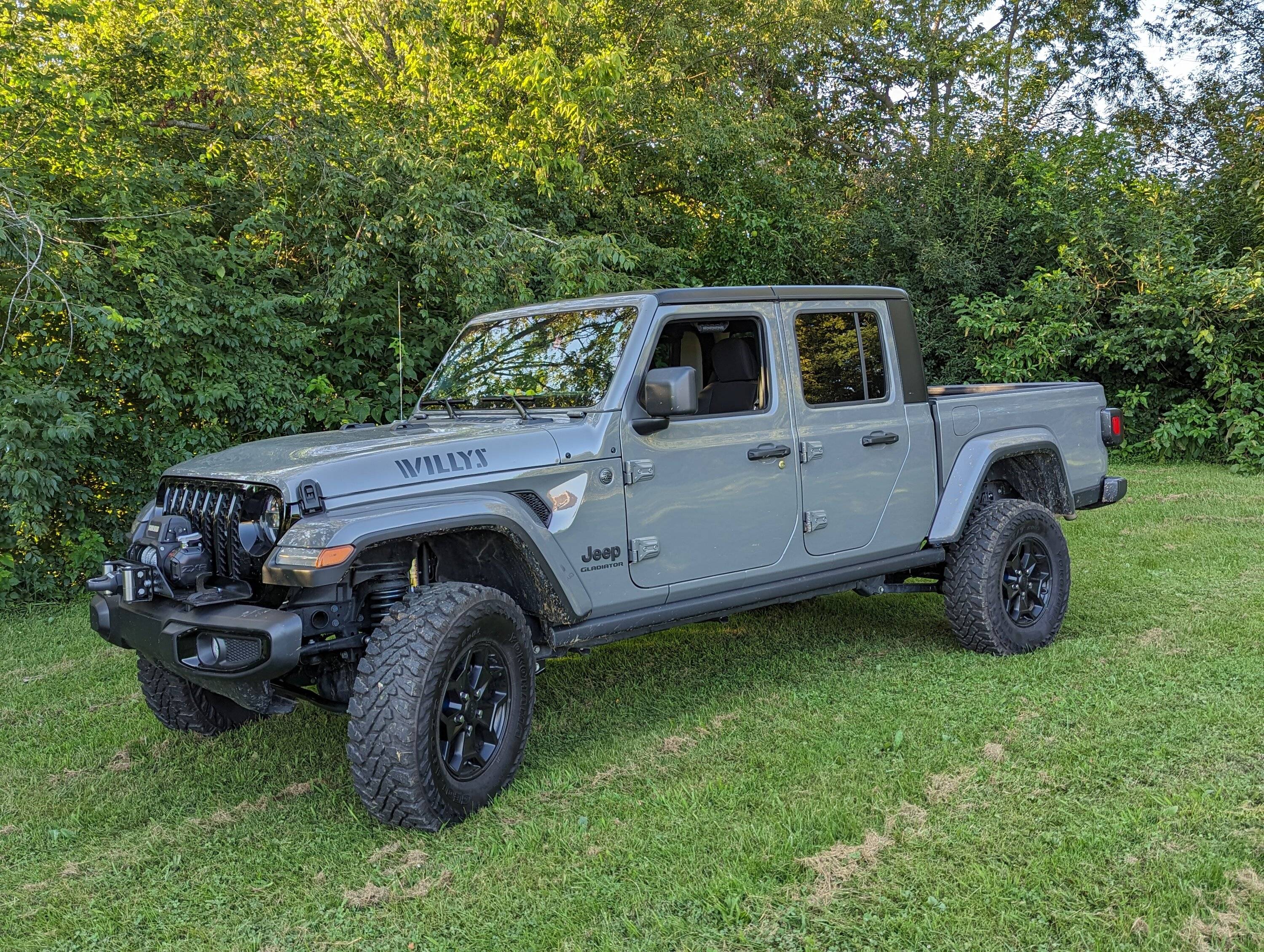 Jeep Gladiator Lets see all those Gladiators with lifts and bigger tires! PXL_20230820_231914785