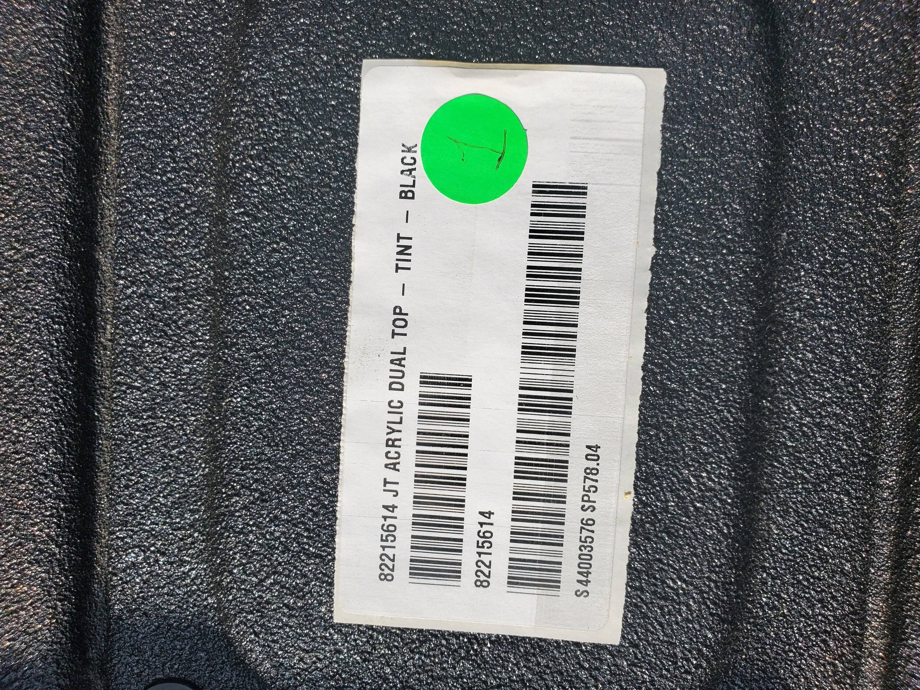 Jeep Gladiator Premium JT Soft Top NIB 20230826_165148