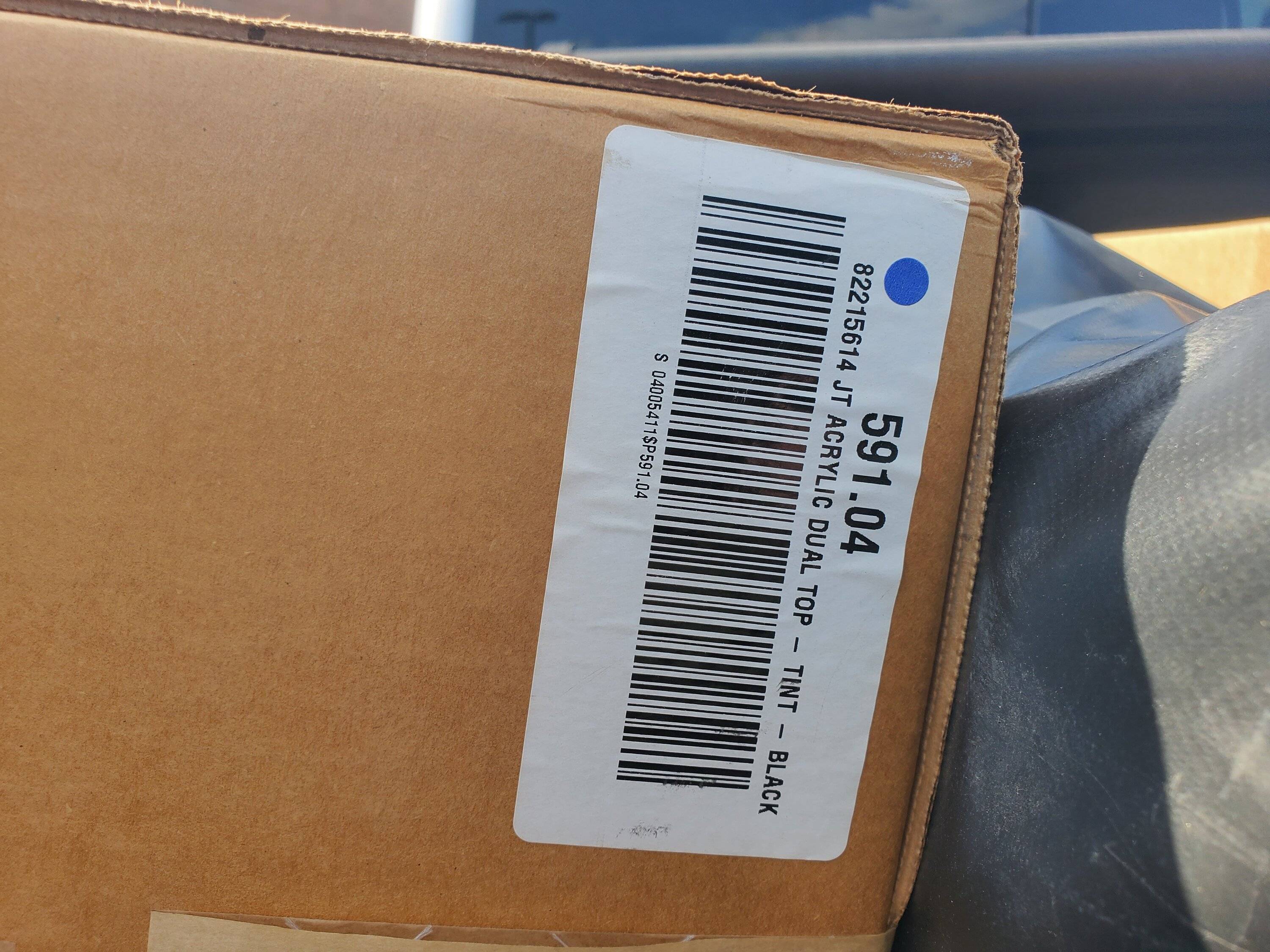 Jeep Gladiator Premium JT Soft Top NIB 20230826_164917